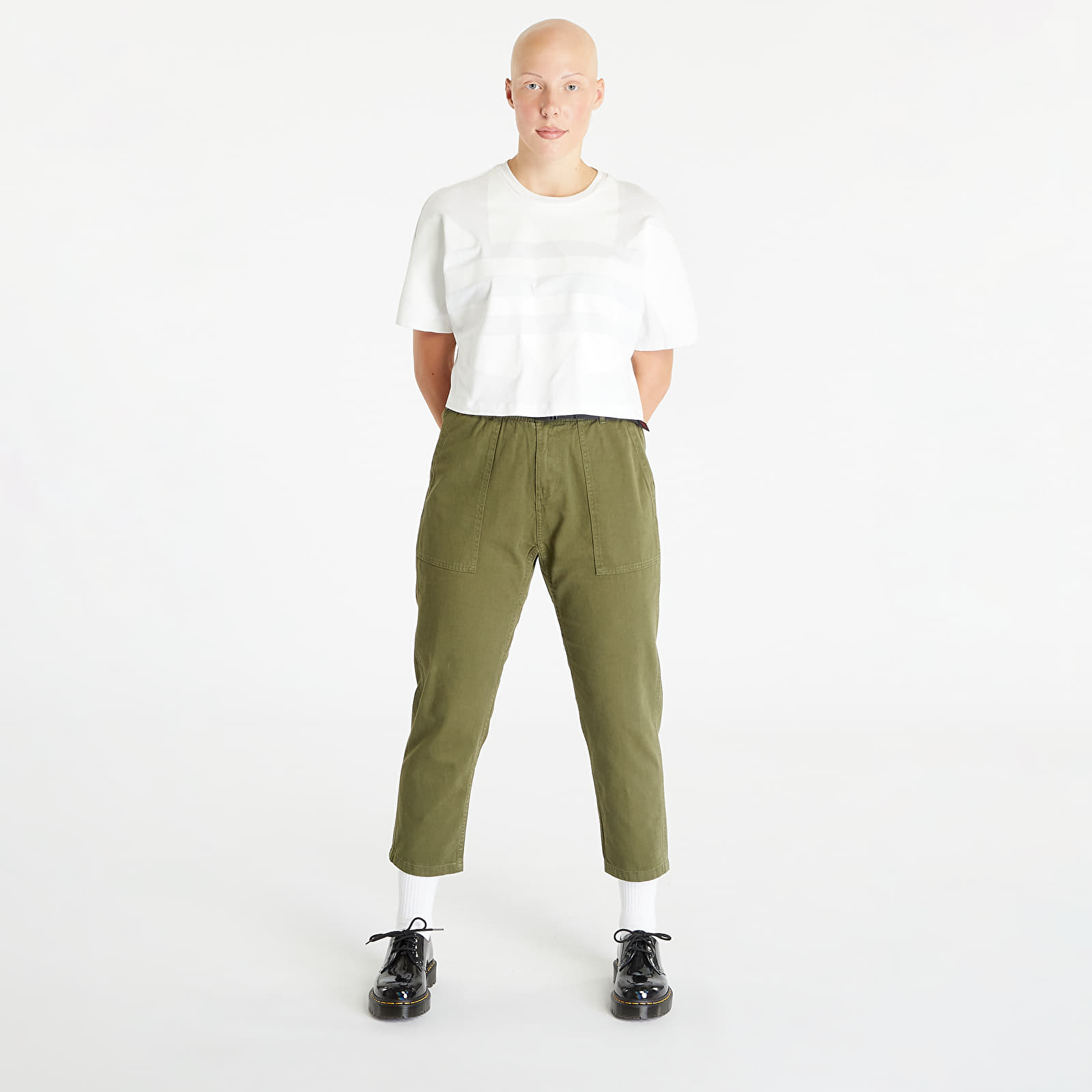 Jeans and trousers Gramicci Loose Tapered Pant UNISEX Olive