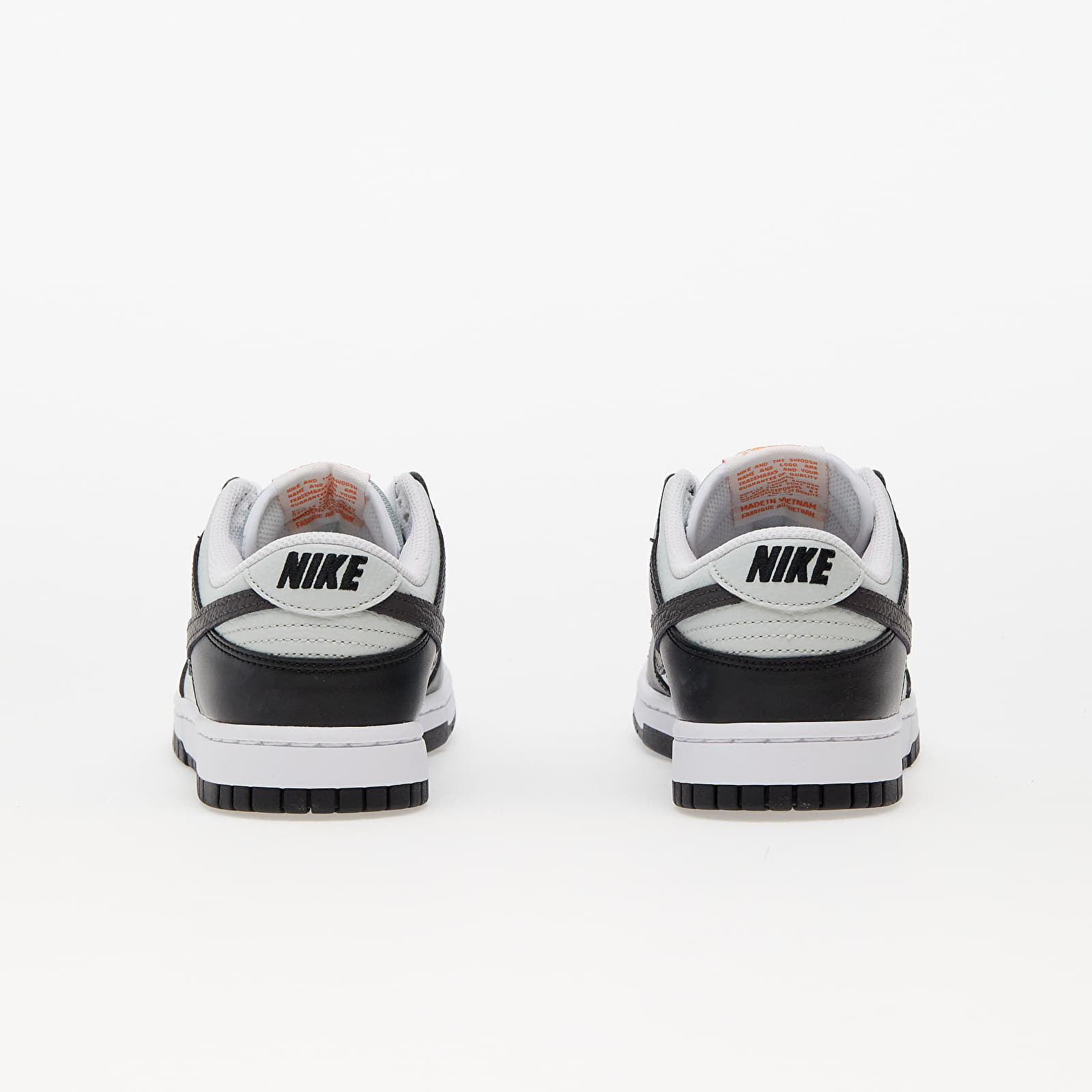 Turnschuhe und Schuhe für Männer Nike Dunk Low Black/ Medium Ash-Light Silver
