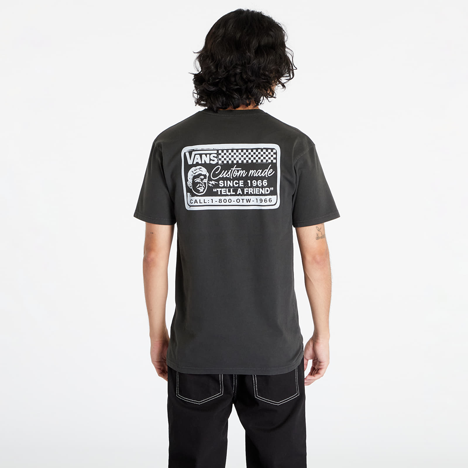 Vans custom fit t-shirt deals