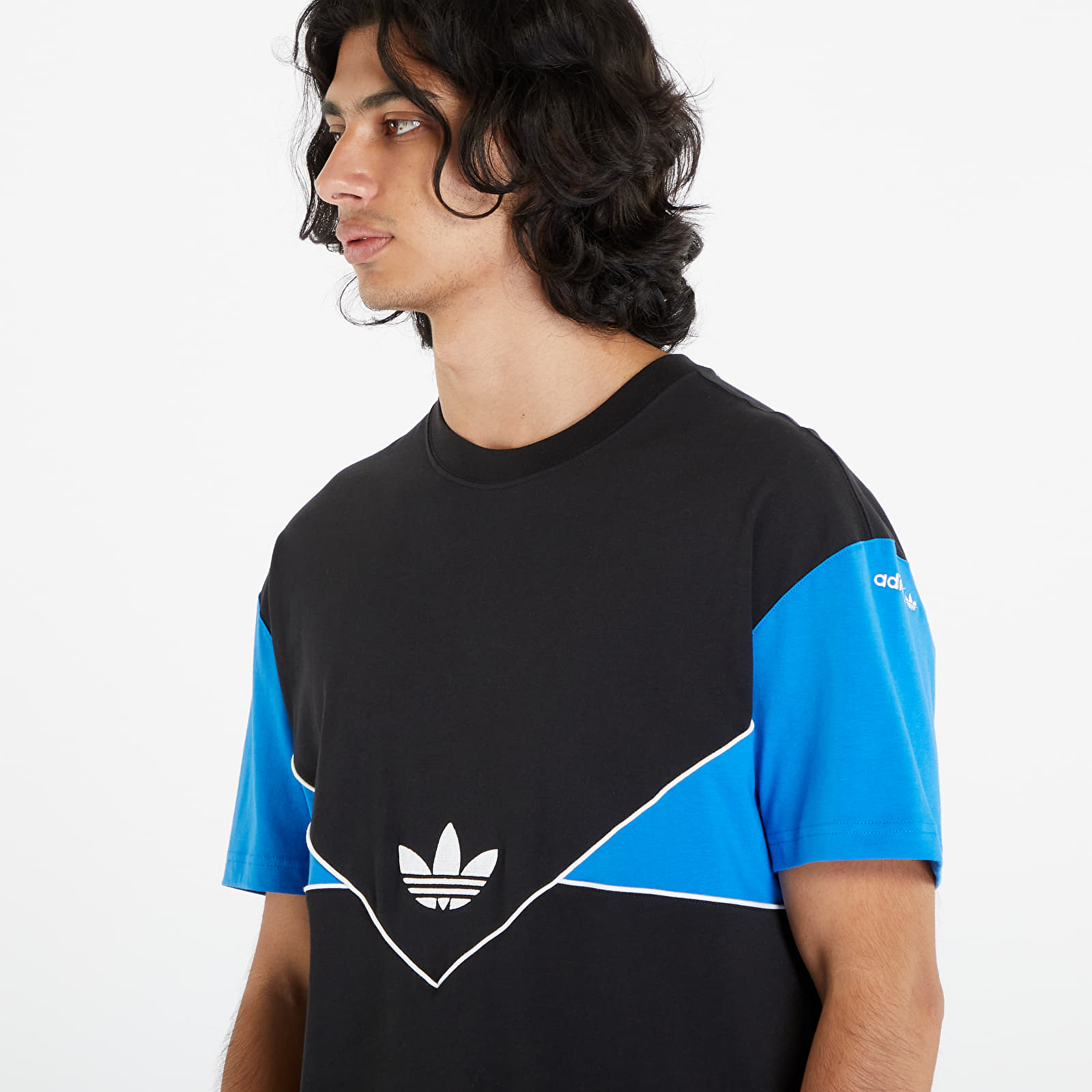 T Shirts adidas Originals Adicolor Seasonal Archive Tee Black Blue Bird Queens