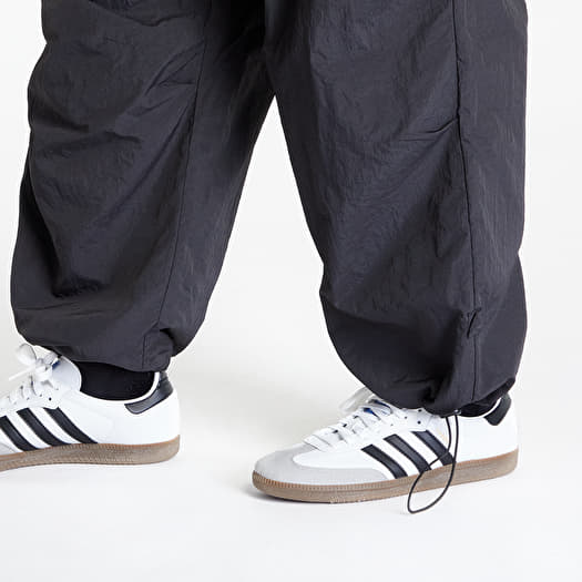 Urban Classics Nylon Parachute Pants Black | Queens