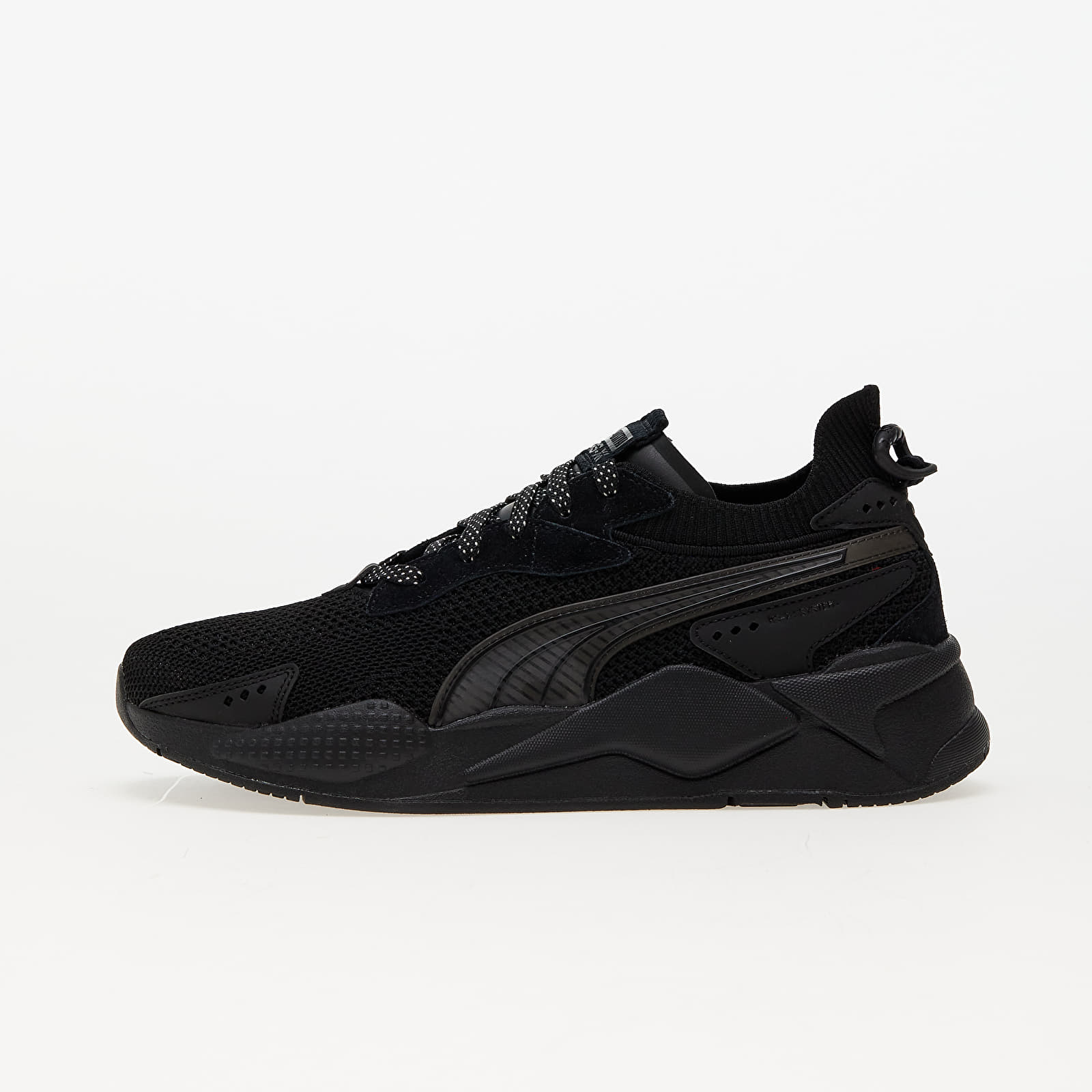 All black shop puma shoes