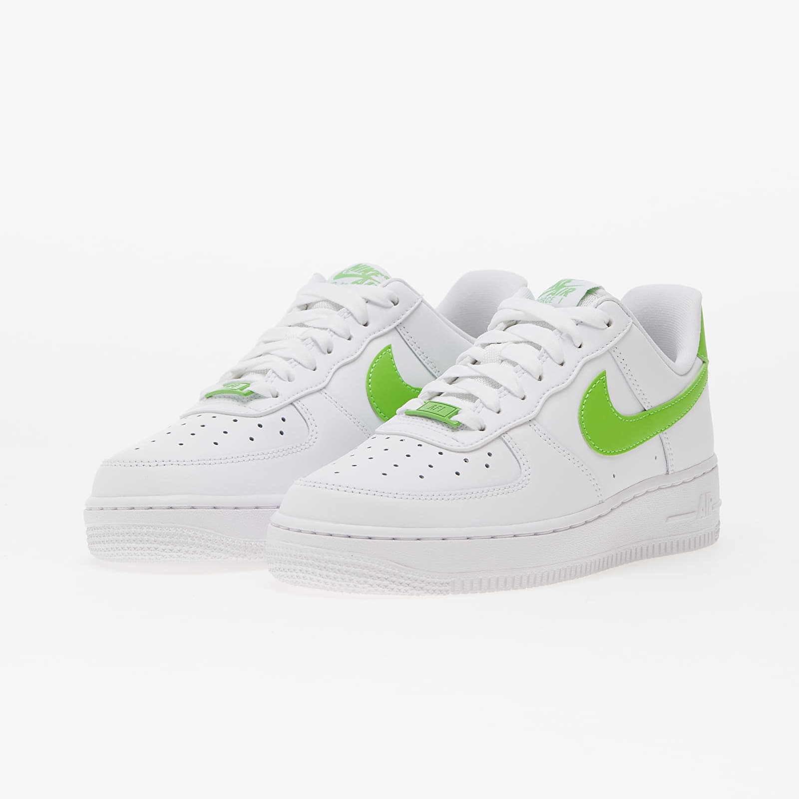Buty damskie Nike W Air Force 1 '07 White/ Action Green