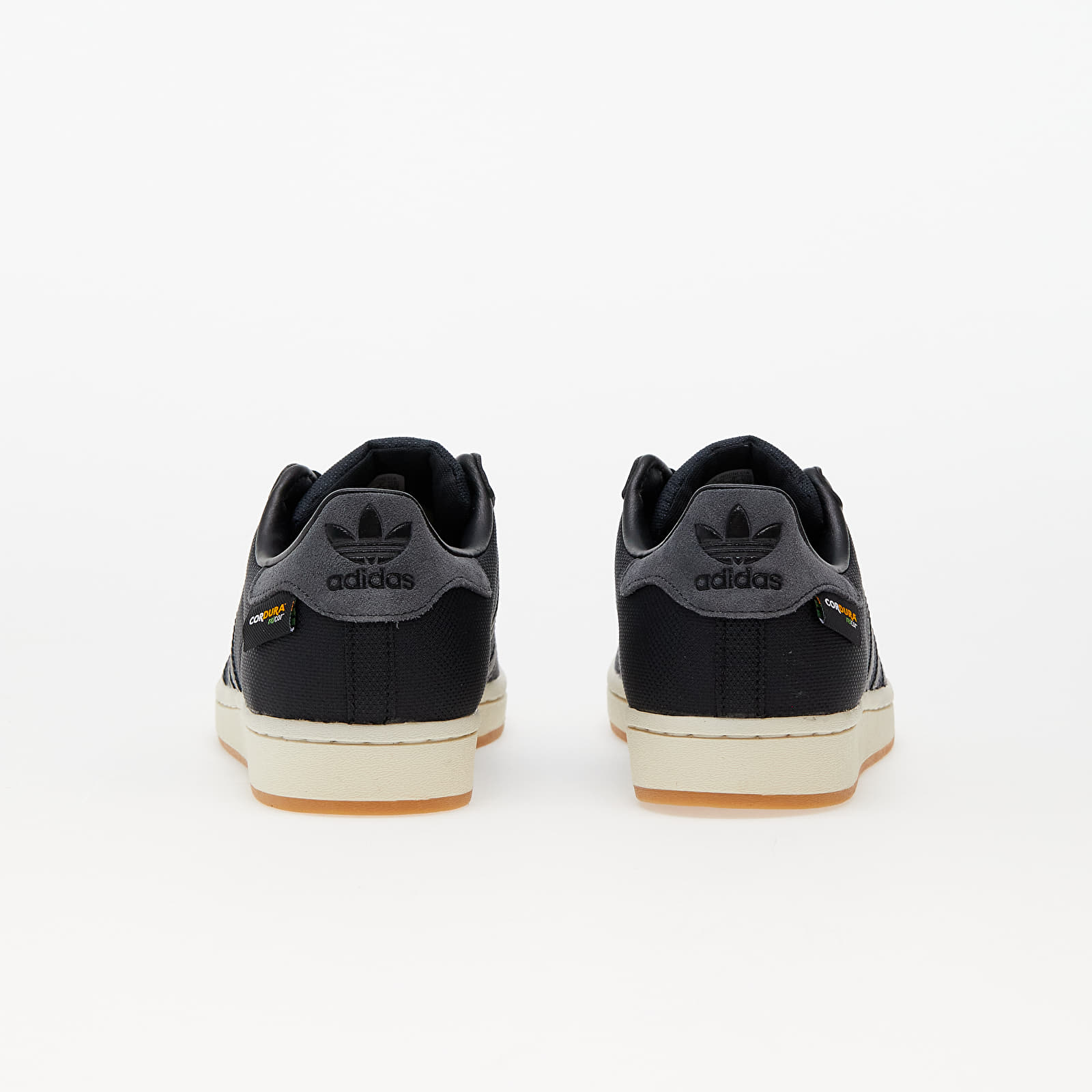 Turnschuhe und Schuhe für Männer adidas Originals Superstar Core Black/ Carbon/ Grey Four