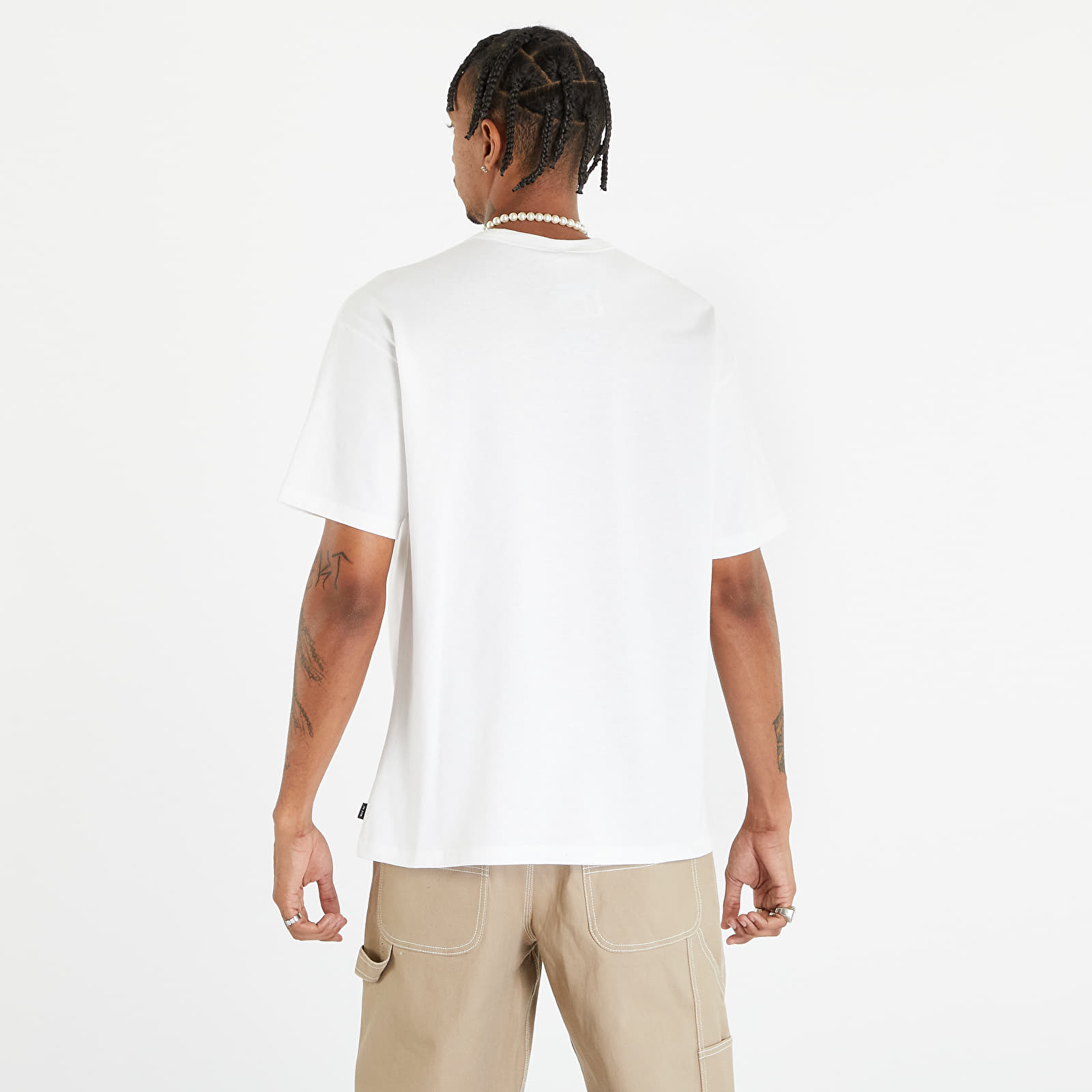 Футболки Nike Sportswear Premium Essentials White