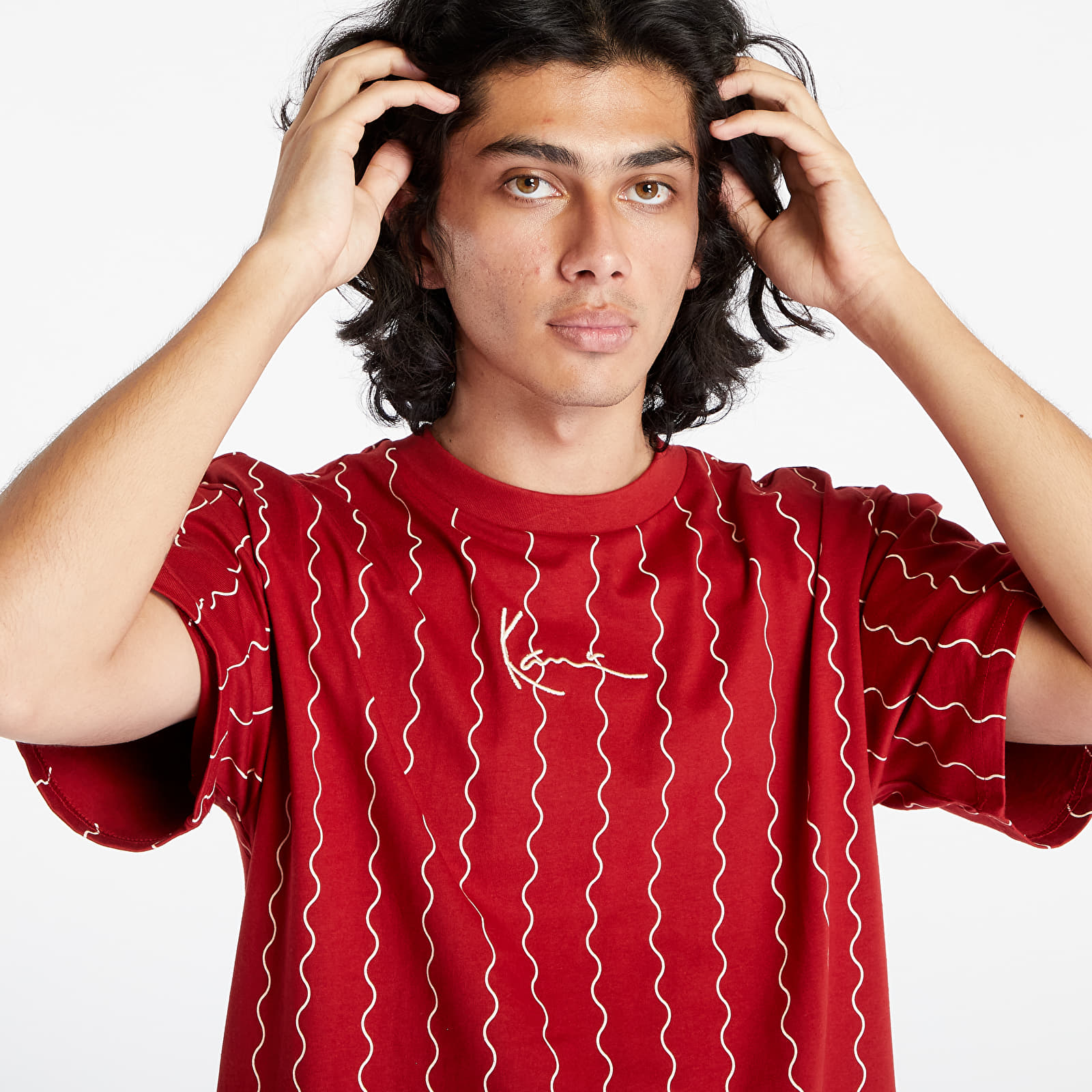 Tricou Karl Kani Small Signature Ziczac Pinstripe Tee Dark Red/ Off White - 1 | YEO