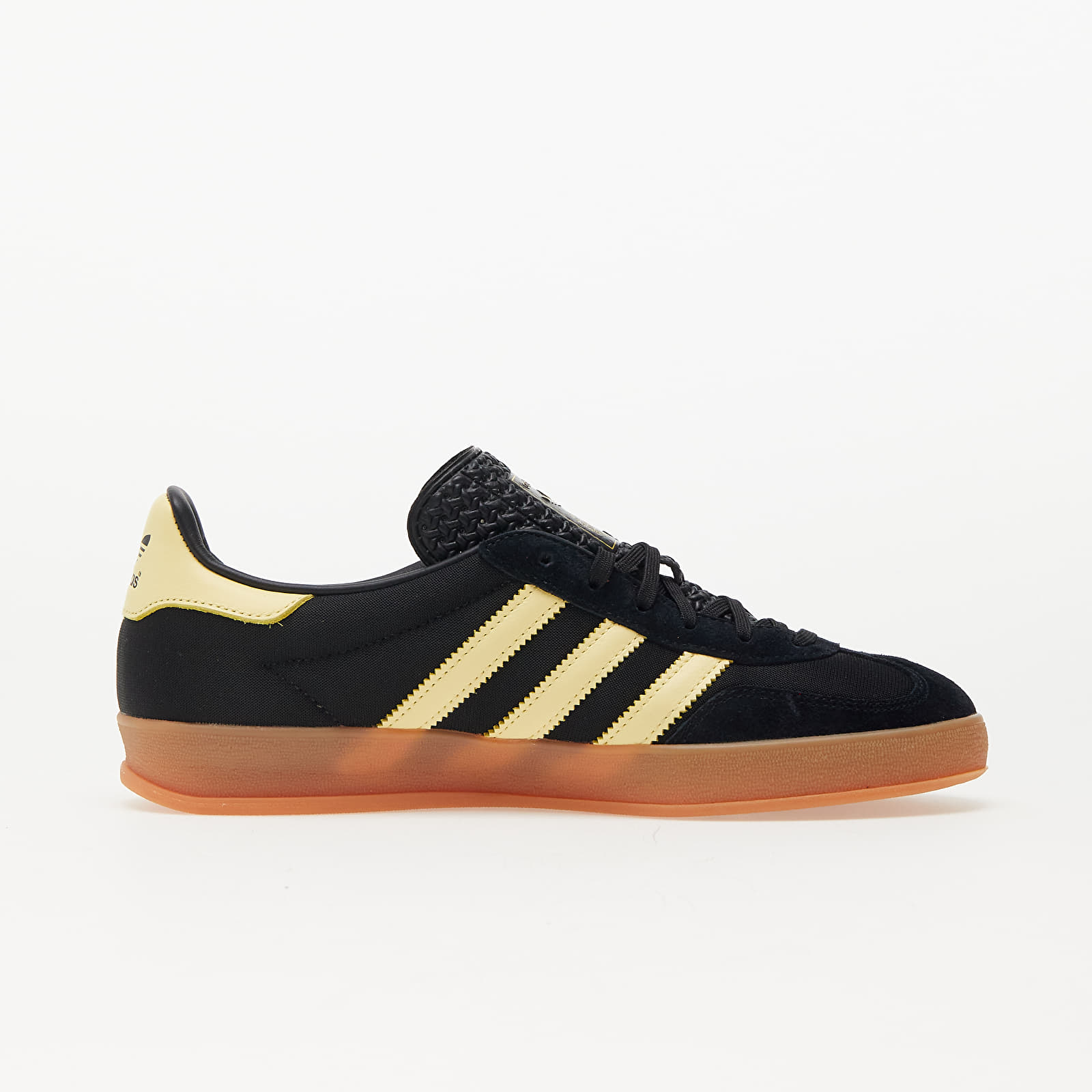 Мъжки кецове и обувки adidas Originals Gazelle Indoor Core Black/ Almost Yellow/ Gum2