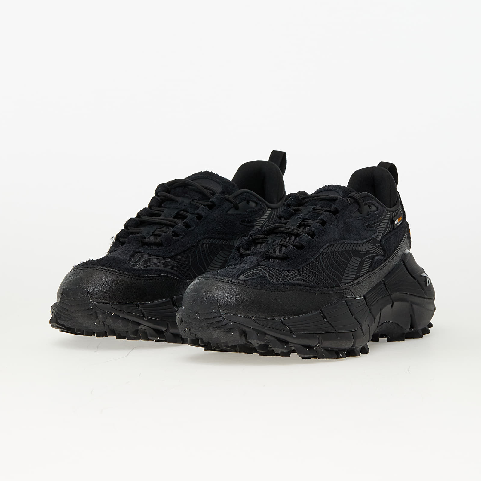 Men's sneakers and shoes Reebok Zig Kinetica 2.5 Edge Core Black/ Pure Grey/ Core Black