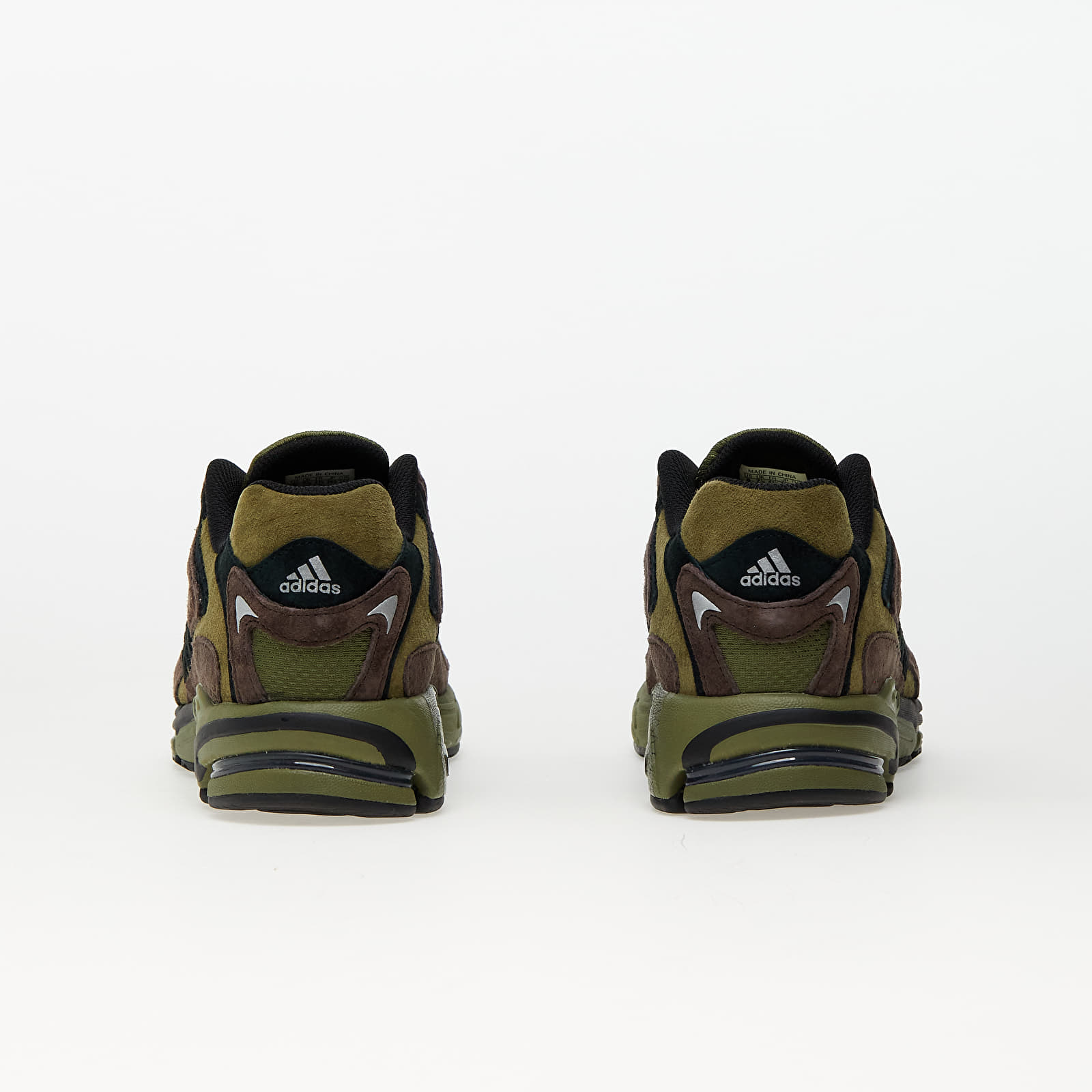 Încălțăminte și sneakerși pentru bărbați adidas Response Cl Focus Olive/ Core Black/ Dark Brown