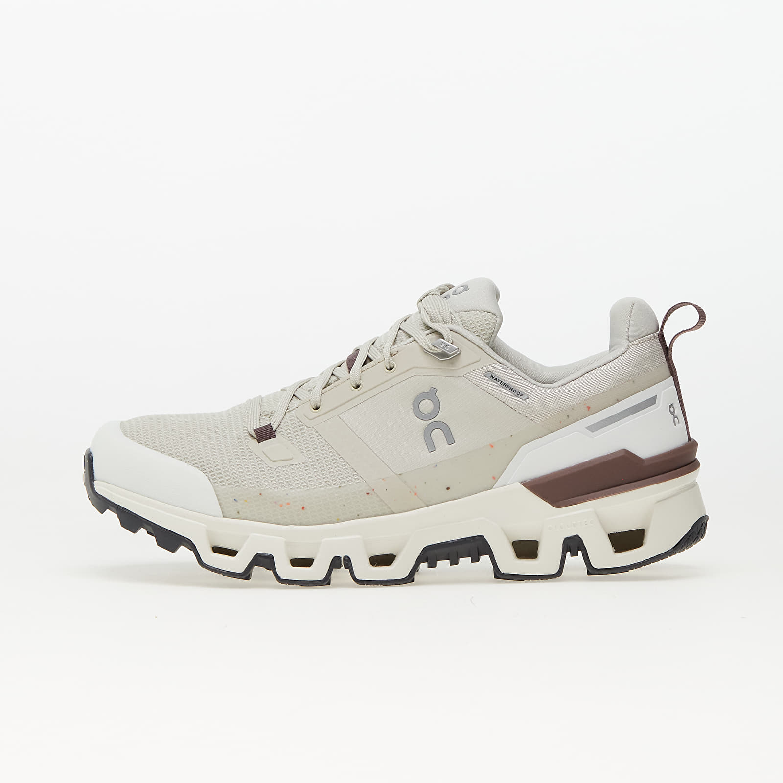 Sneakers und Schuhe für Frauen On W Cloudwander Waterproof Sand/ Ivory