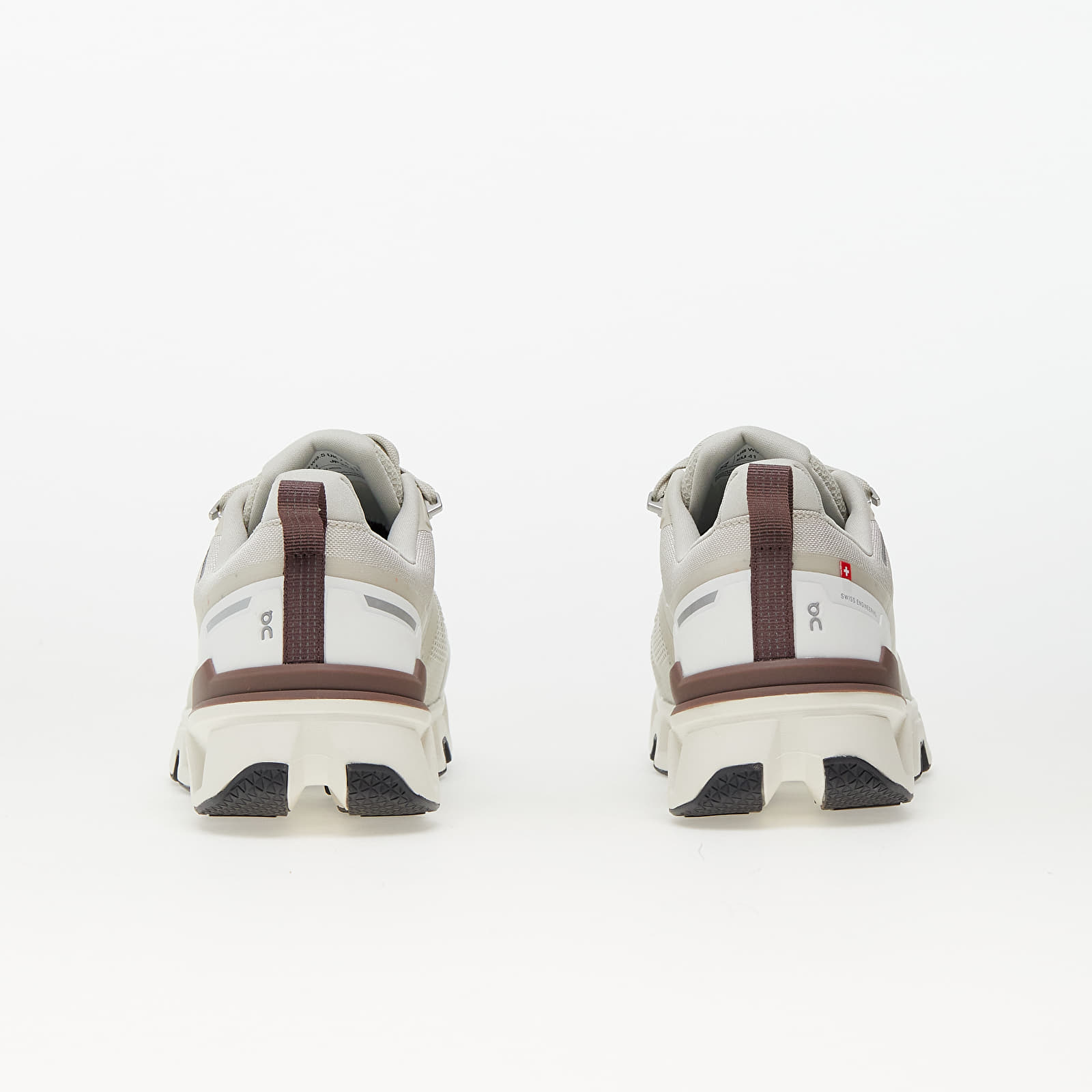 Sneakers und Schuhe für Frauen On W Cloudwander Waterproof Sand/ Ivory