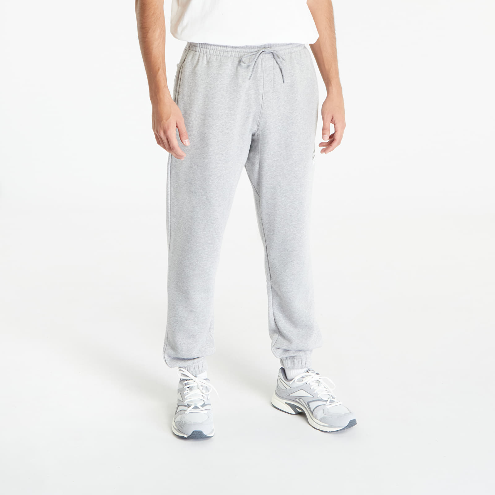Sweatpants Reebok Classic Archive Essentials Sweatpants Medium Grey Heather