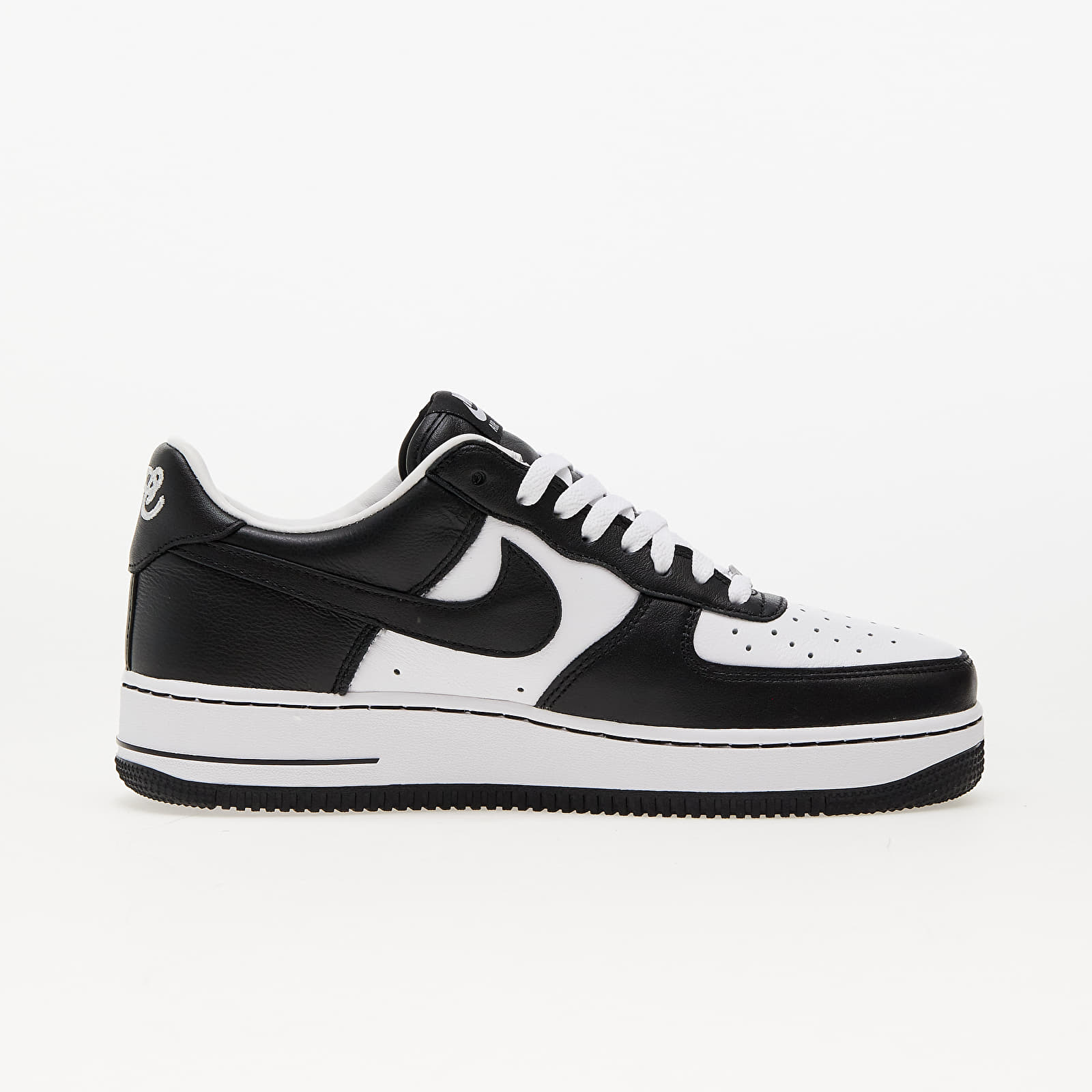 Black and white low air force 1 best sale