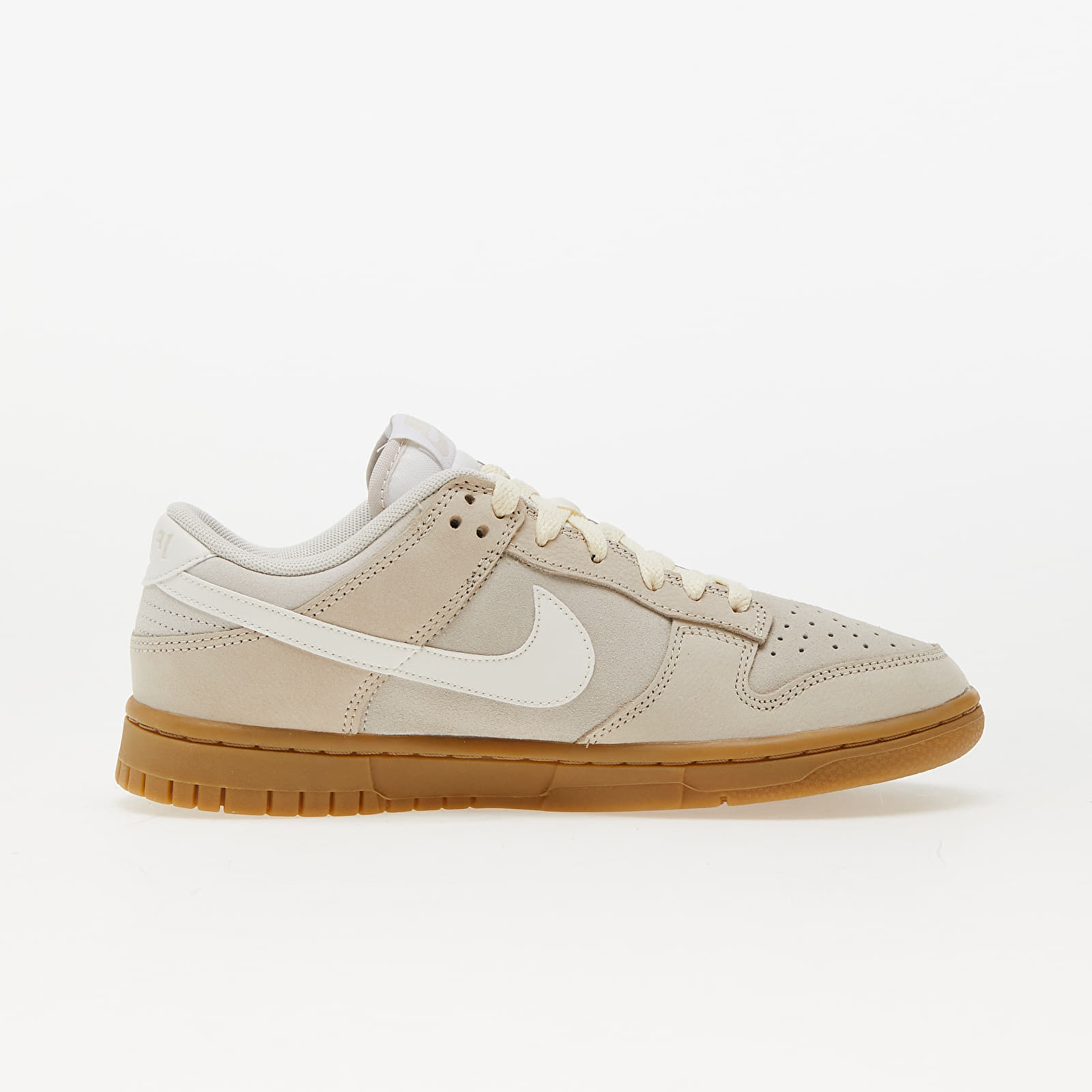 Women's sneakers and shoes Nike W Dunk Low Se "Hangul Day" Lt Orewood Brn/ Sail-Gum Light Brown