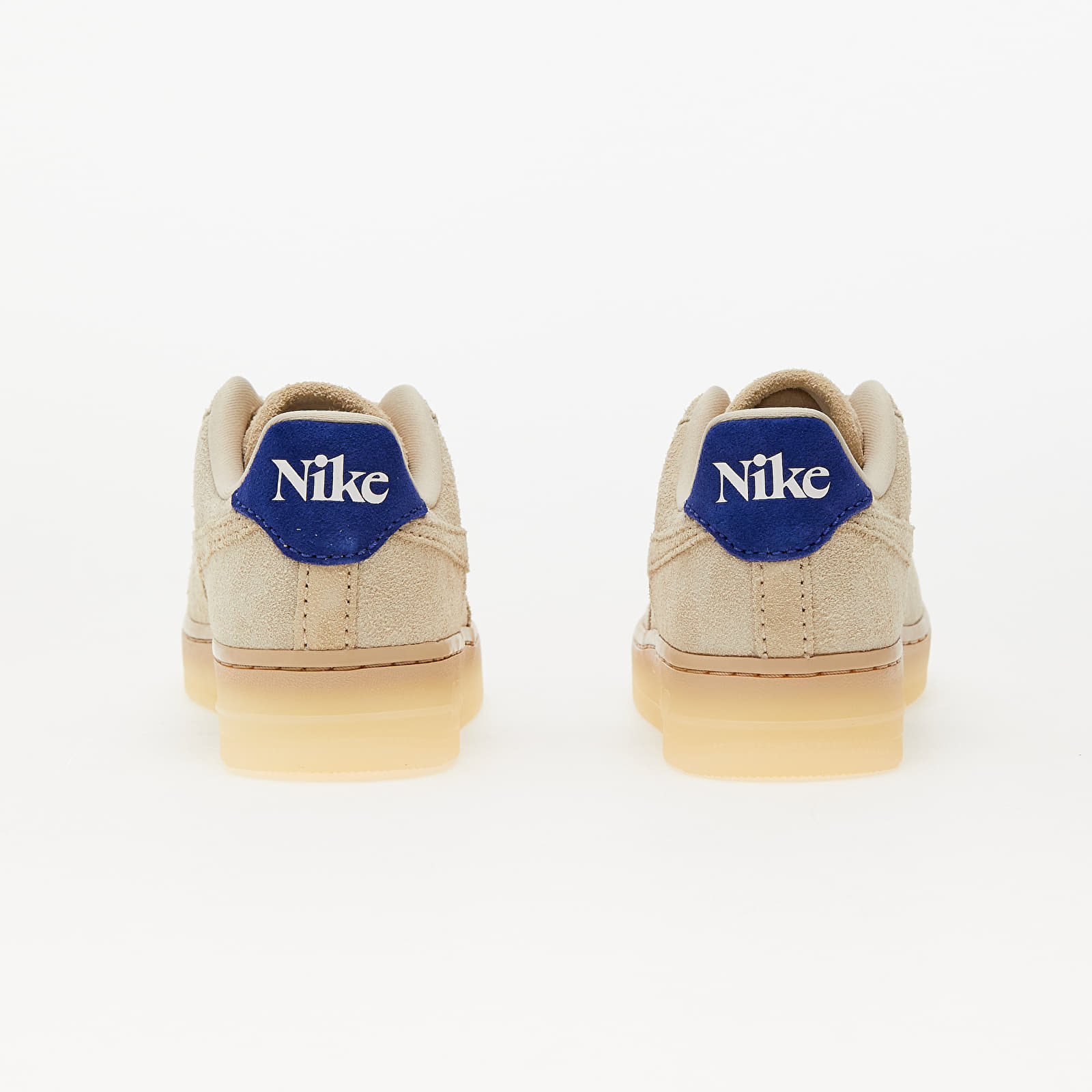 Baskets et chaussures pour femmes Nike W Air Force 1 07 LX Grain Grain Deep Royal Blue Polar Queens