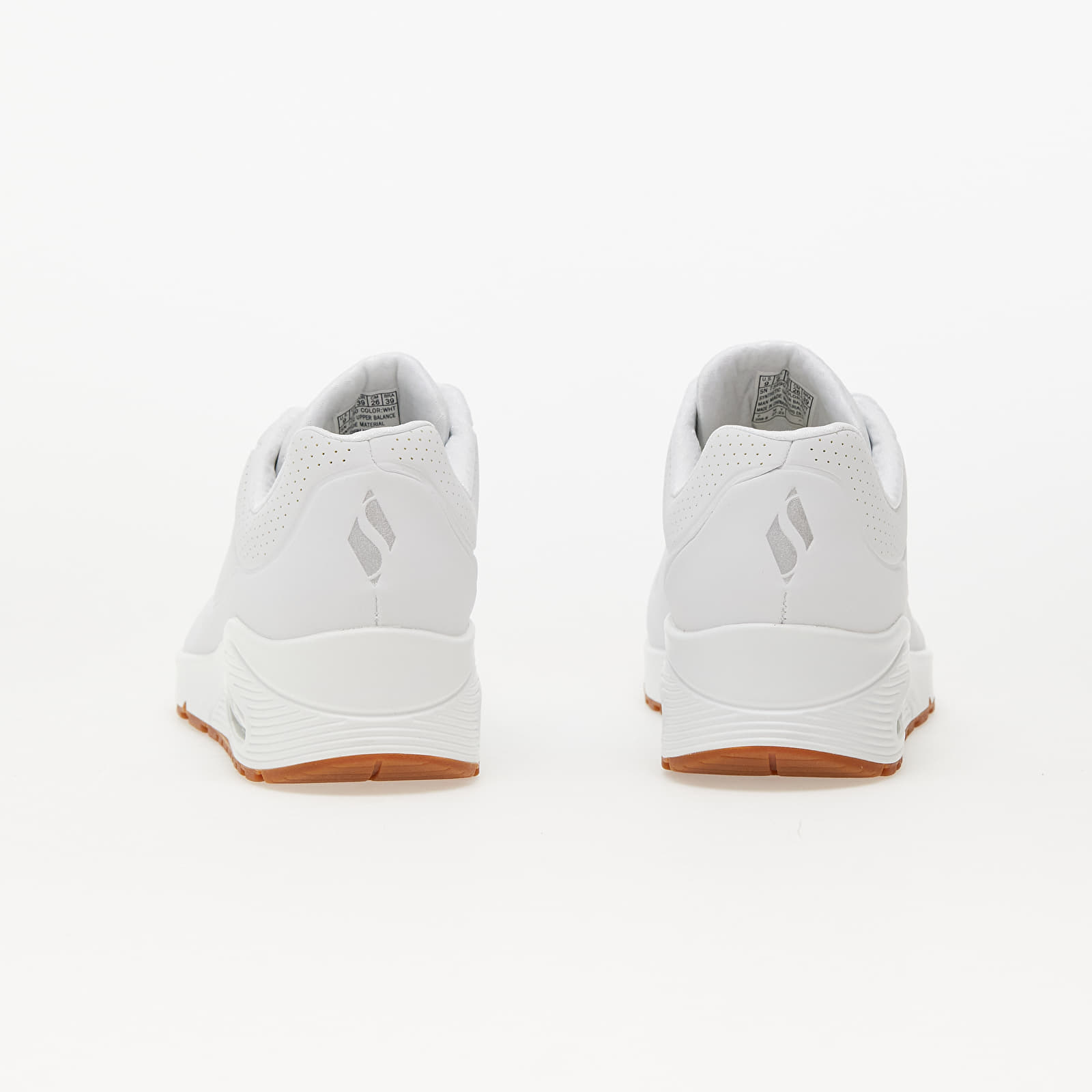 Men's sneakers and shoes Skechers Uno White