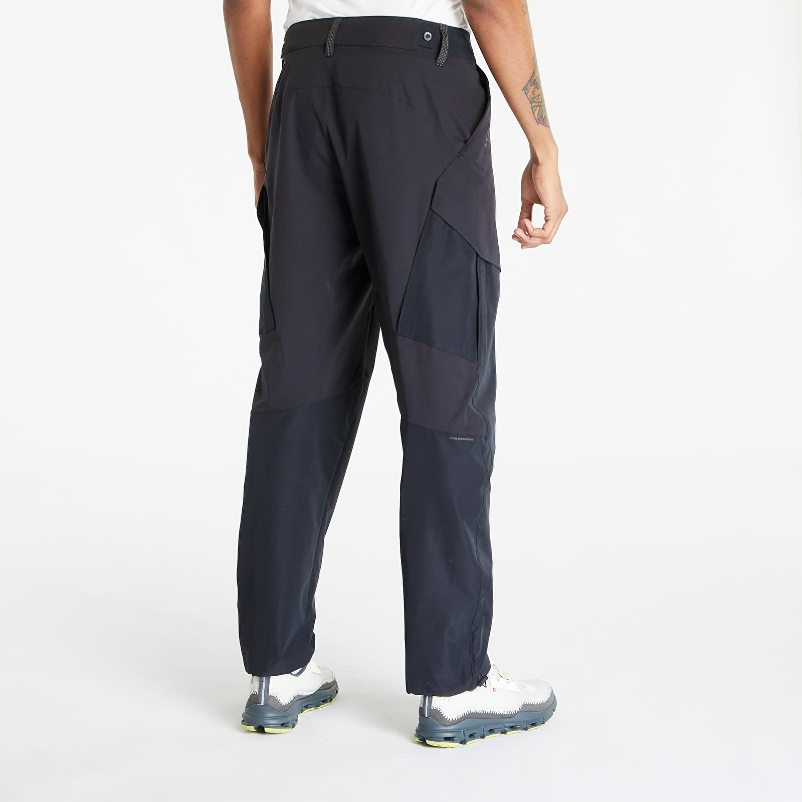 Men's Clothing On Explorer Pants Black