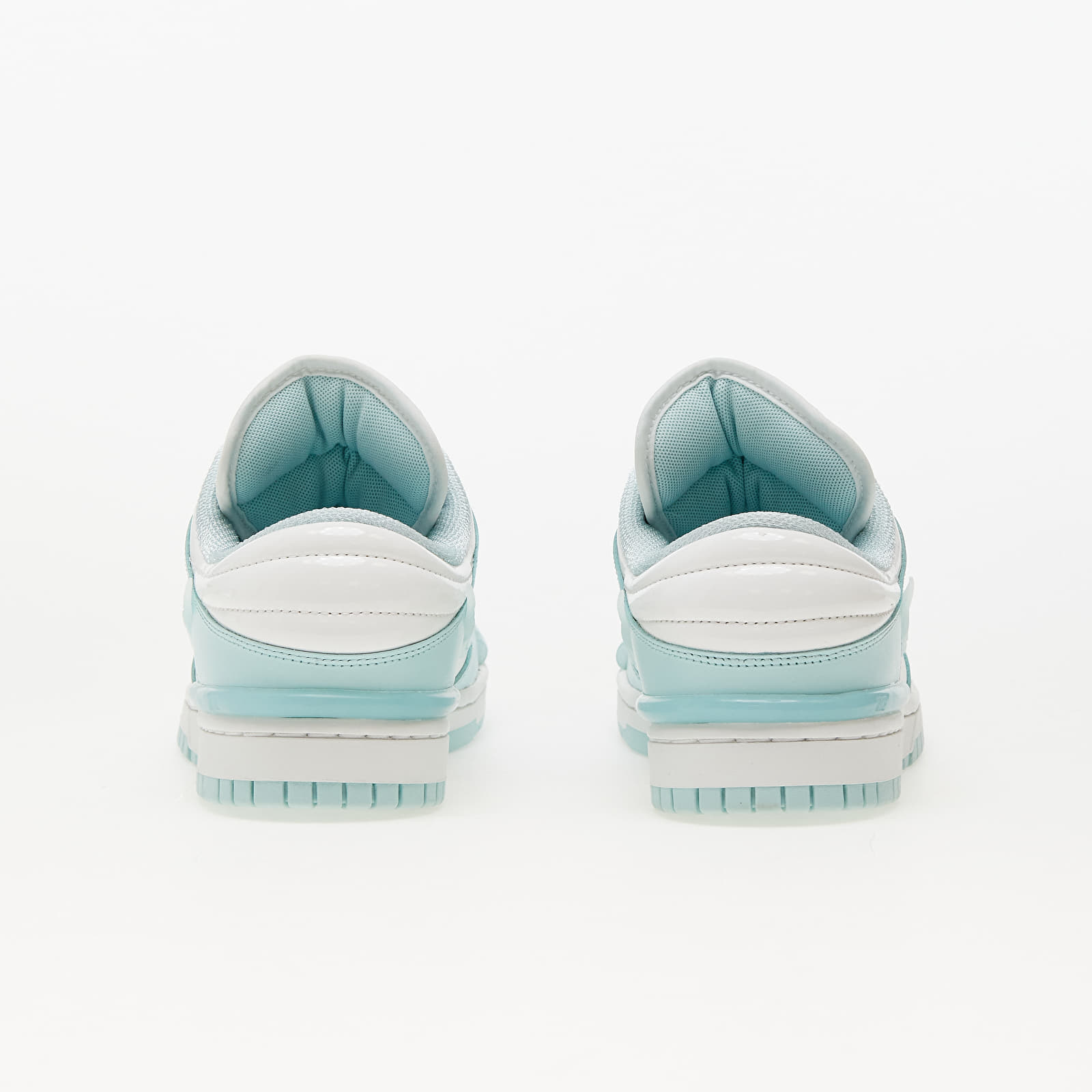 Women's sneakers and shoes Nike W Dunk Low Twist Summit White/ Jade Ice