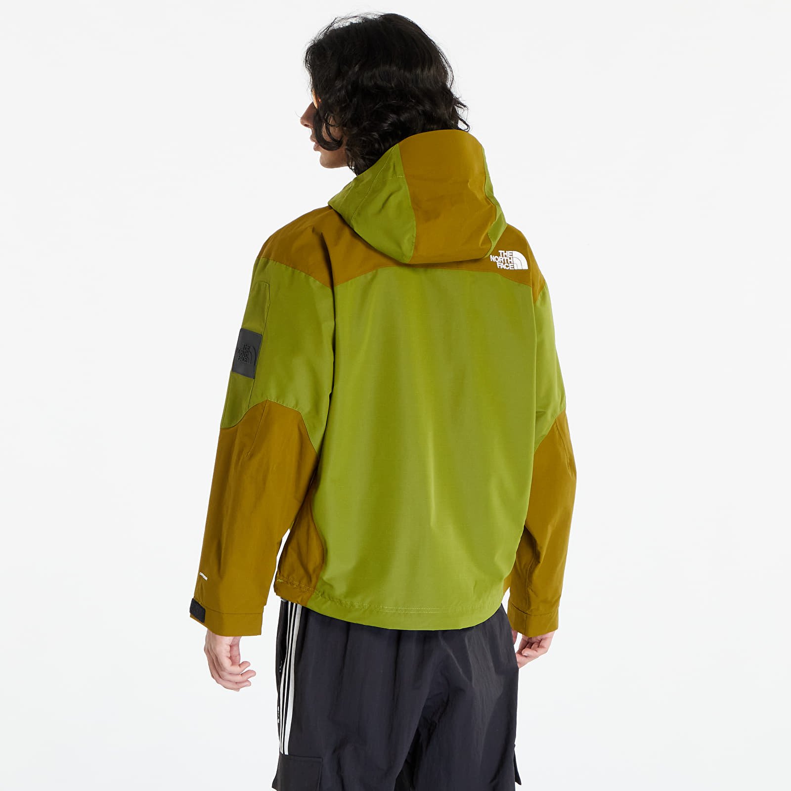 Jackets The North Face Transverse 2L Dryvent Jacket Forest Green