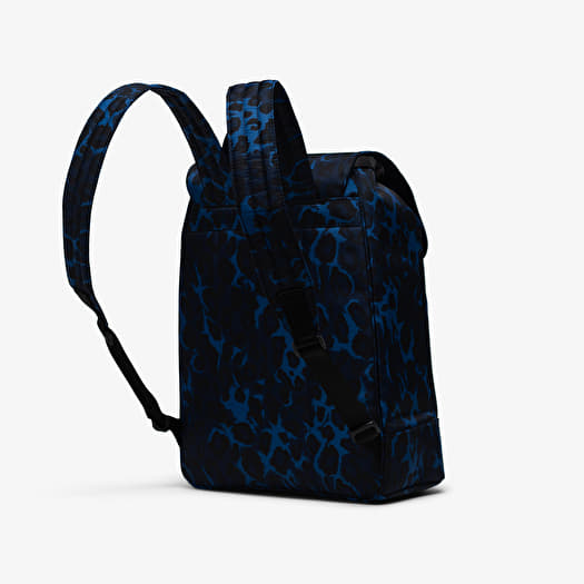 Herschel mini hotsell camo backpack