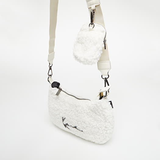 Bag hand online