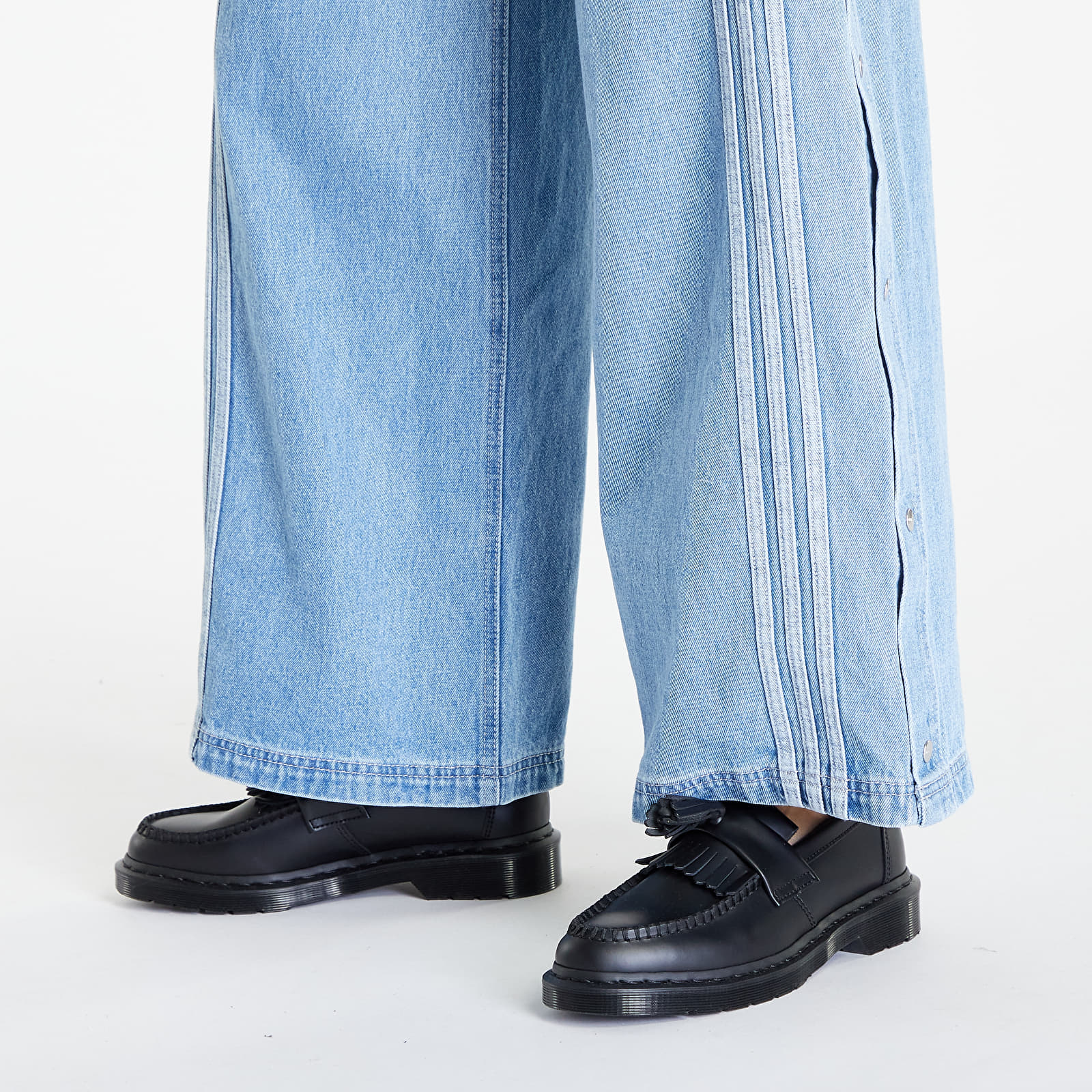 Blugi și pantaloni adidas Originals Denim Pant Clear Blue