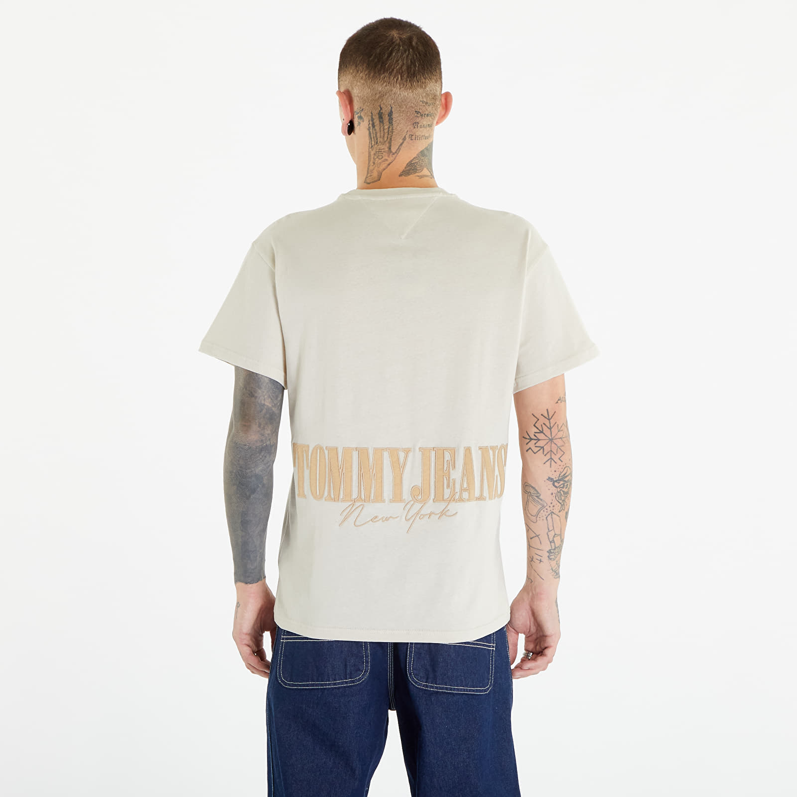 Тениски Tommy Jeans Relaxed Badge Short Sleeve Tee Beige
