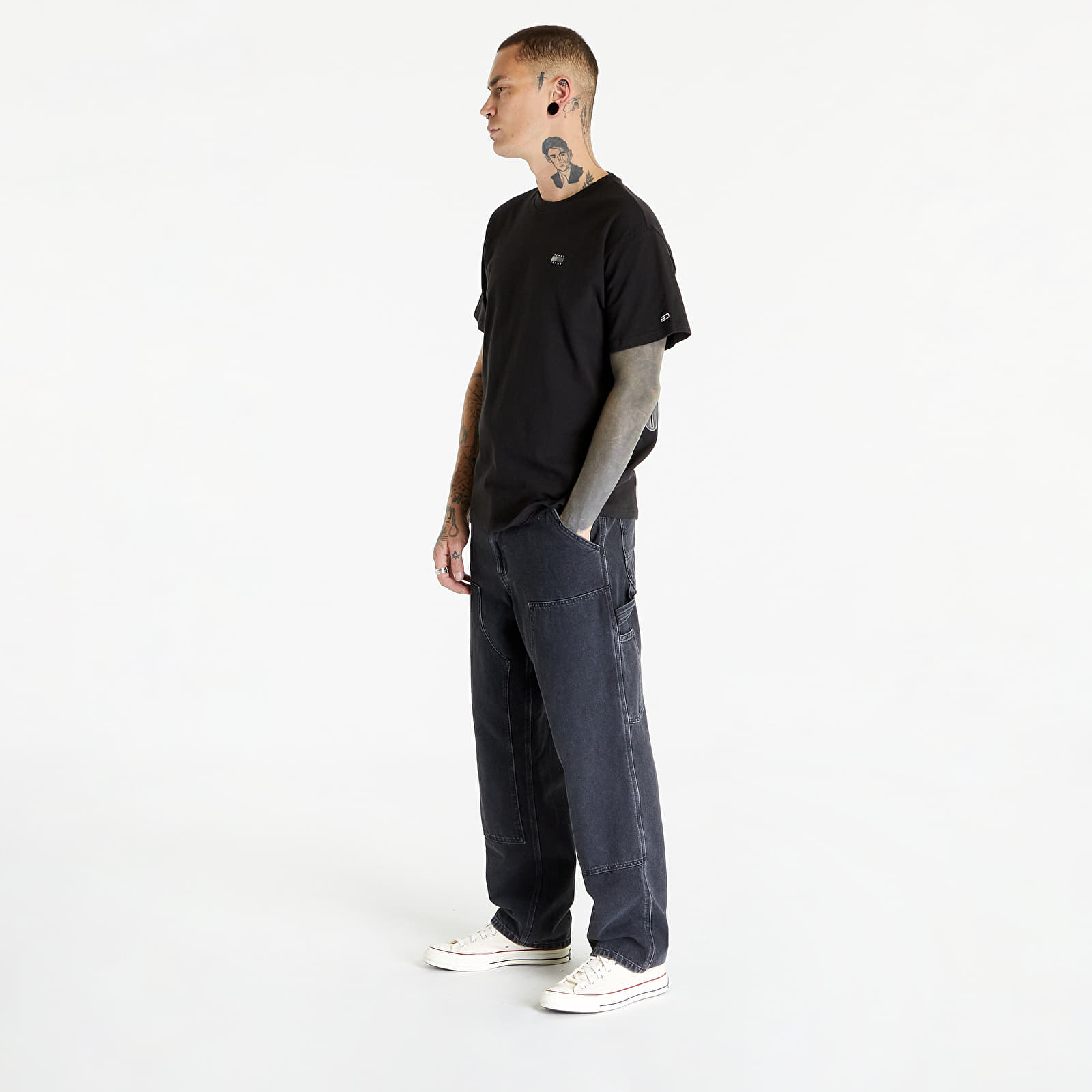 T-shirts Tommy Jeans Relaxed Badge Short Sleeve Tee Black