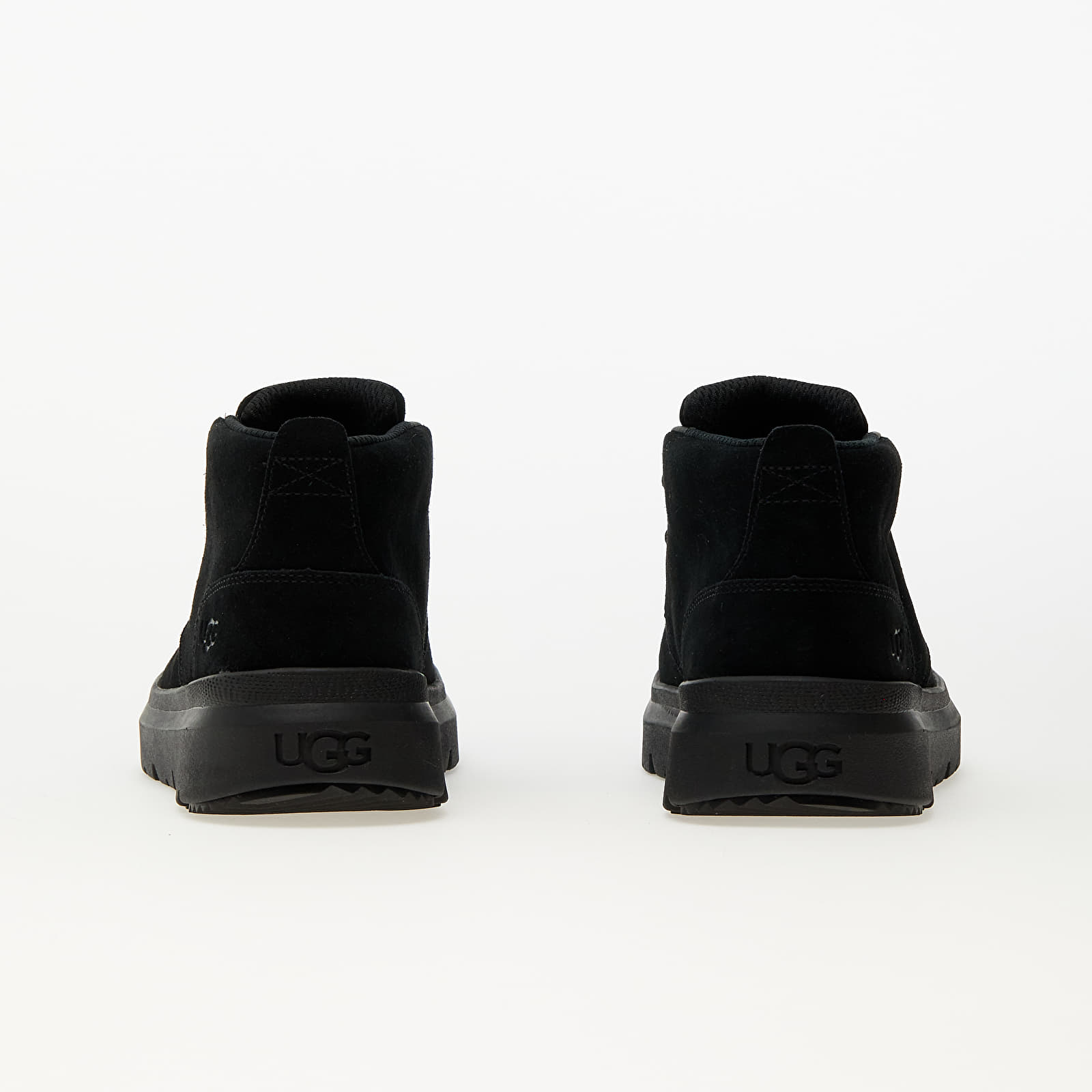 Men's sneakers and shoes UGG M Burleigh Chukka Black