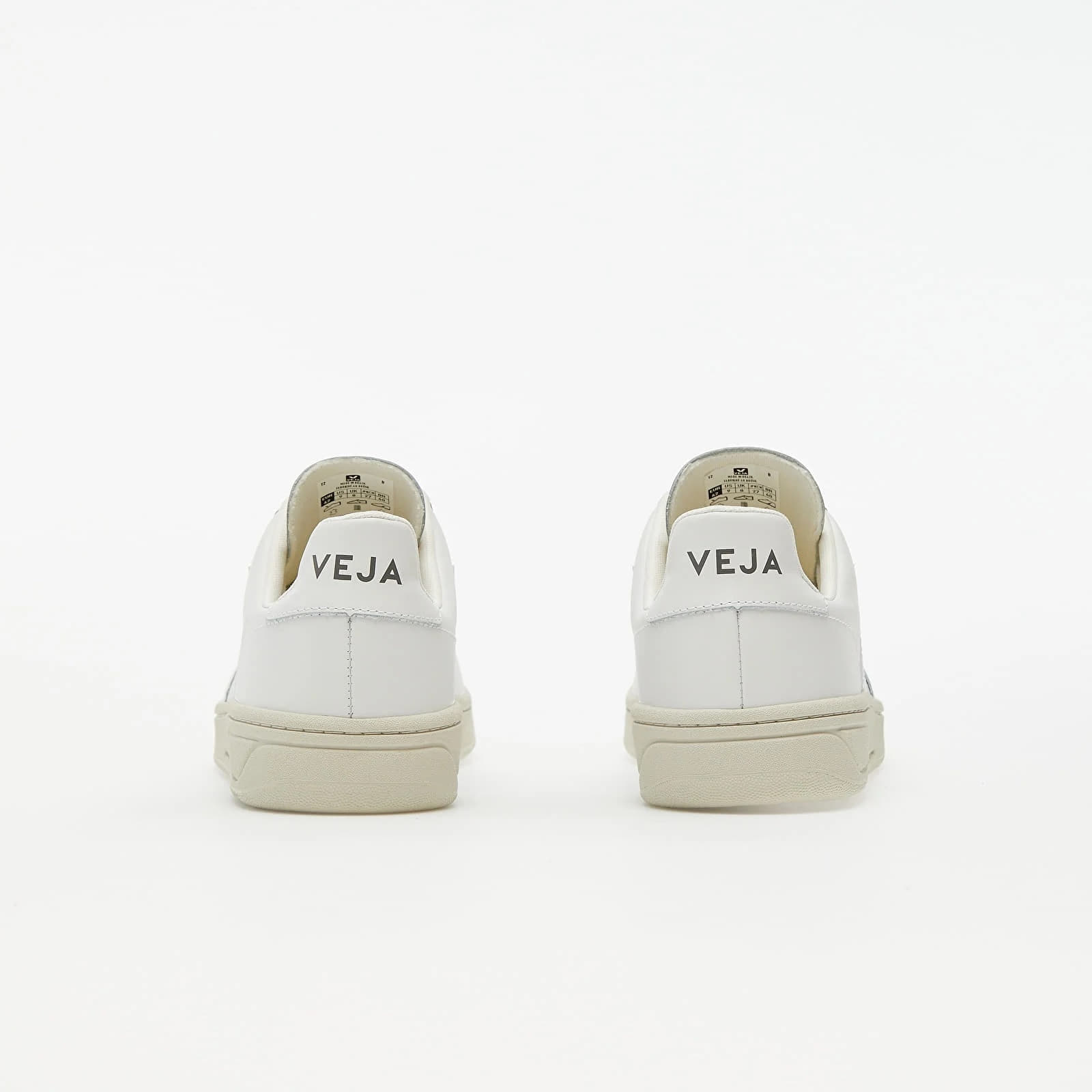 Men's sneakers and shoes Veja V-12 Leather Extra-White