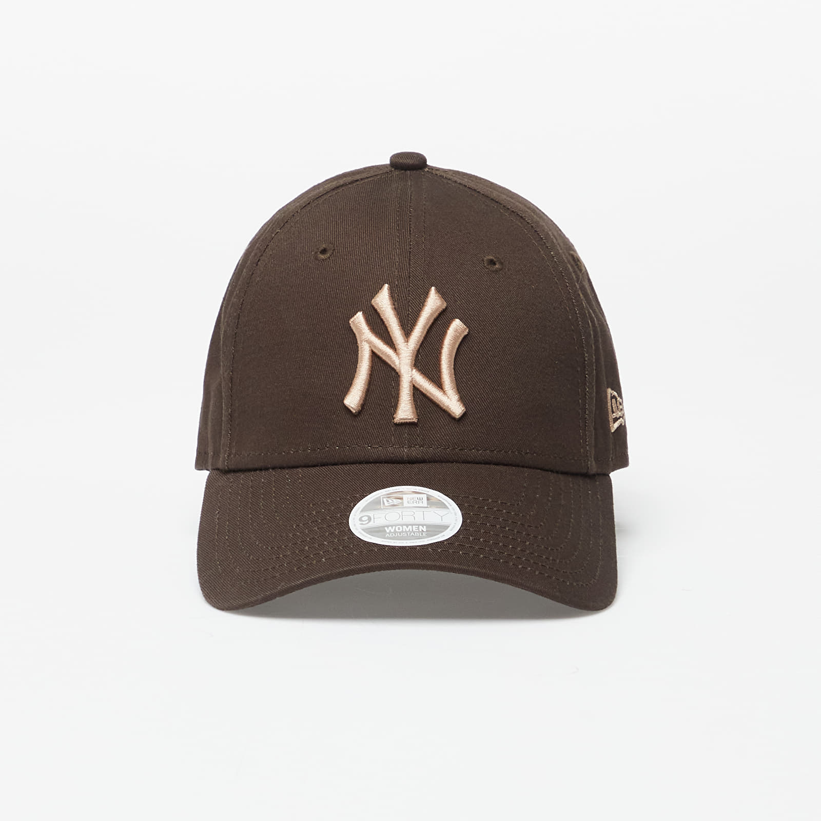 Cepures New Era New York Yankees Womens League Essential 9FORTY Adjustable Cap Brown Suede/ Camel