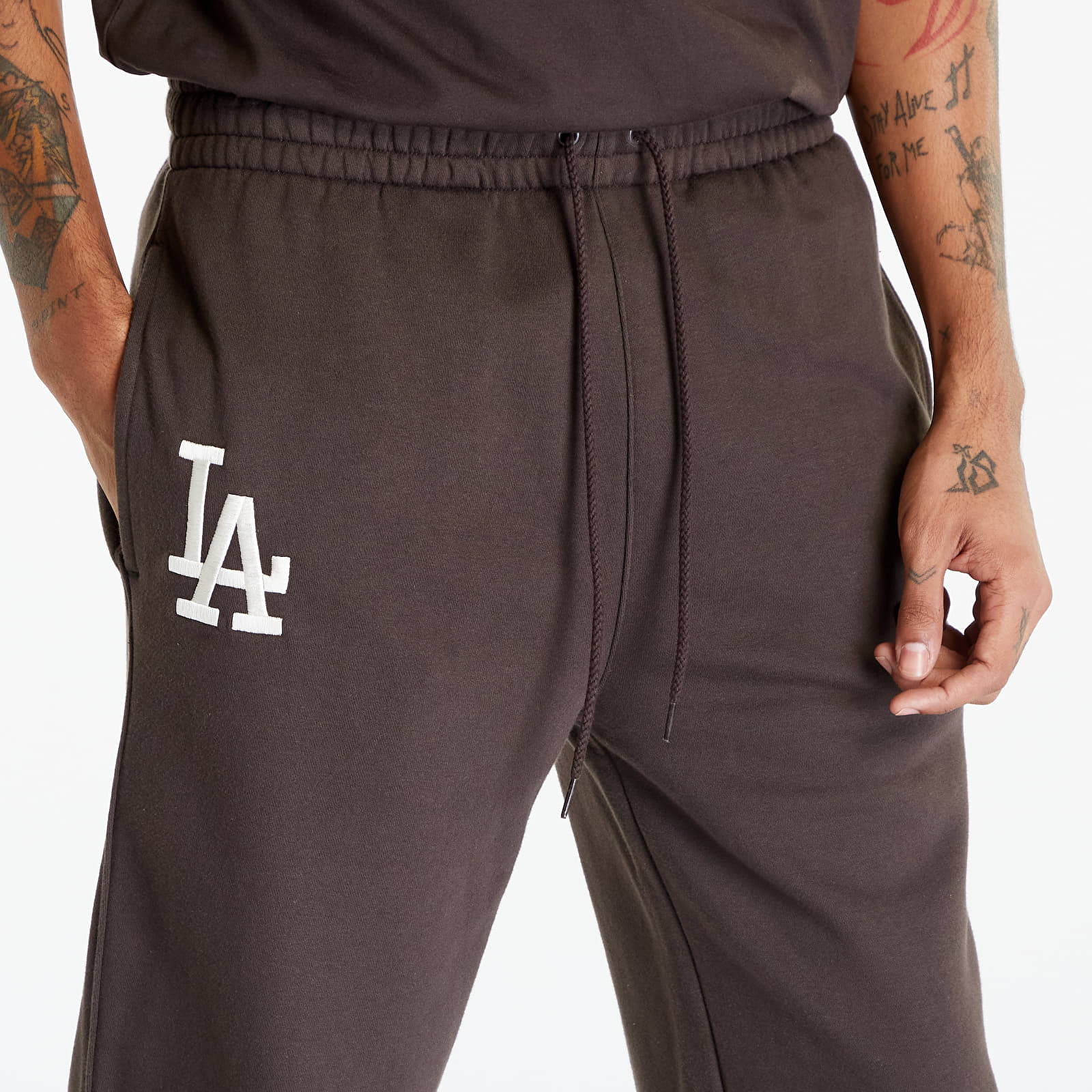 Jogginghosen New Era MLB League Essentials Jogger Los Angeles Dodgers Nfl Brown Suede/ Off White
