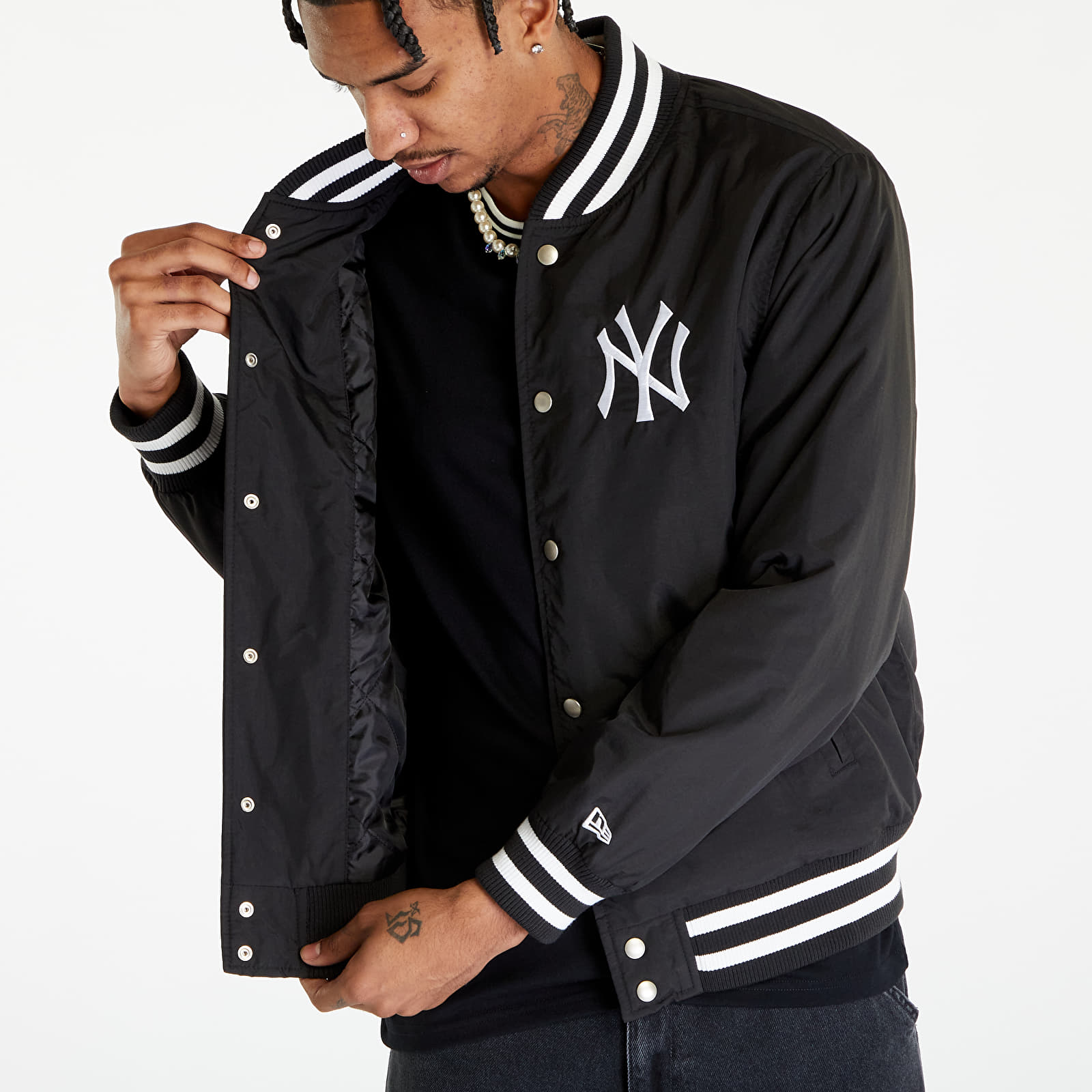 Bundy New Era MLB Bp Bomber New York Yankees Black/ White