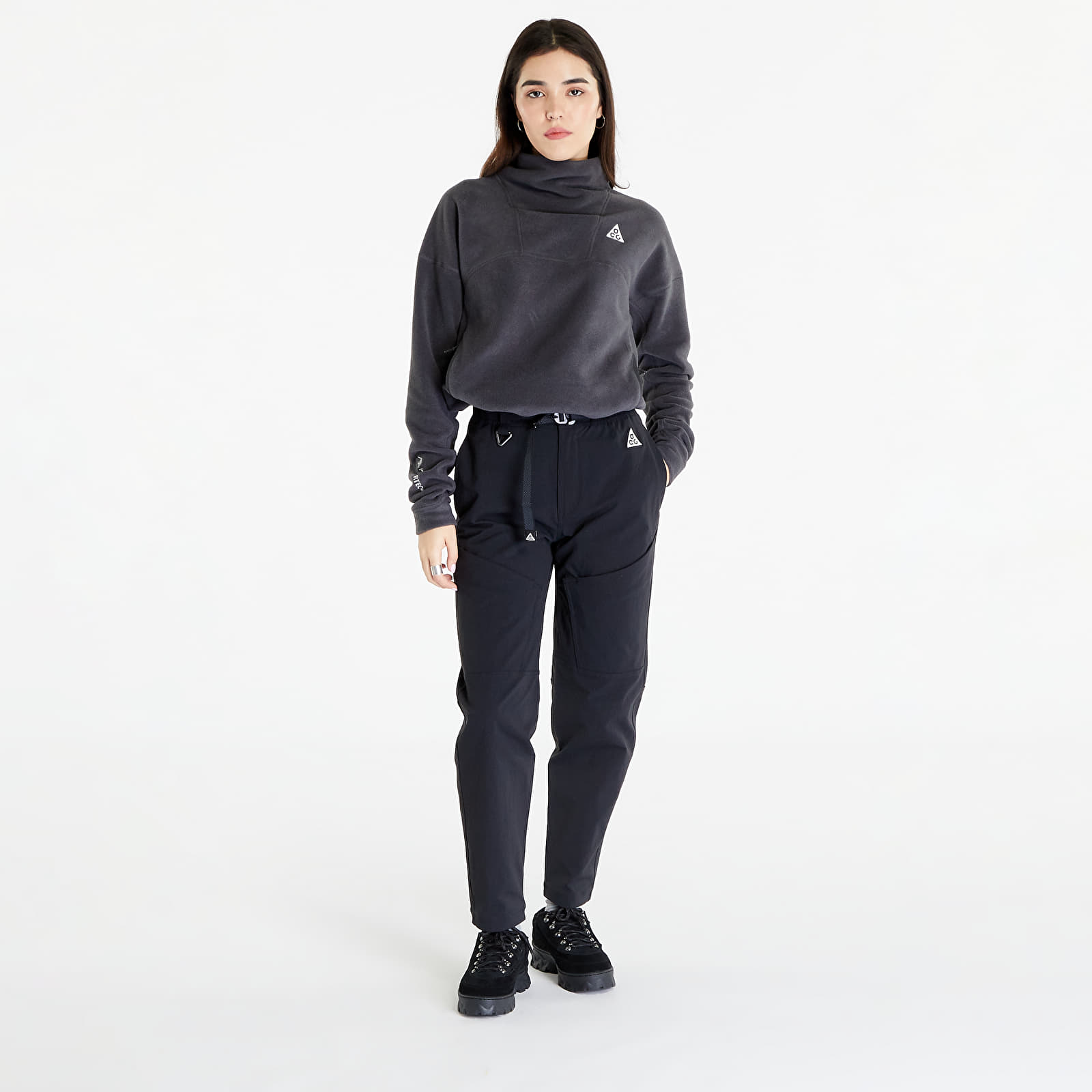 Nike acg mid store
