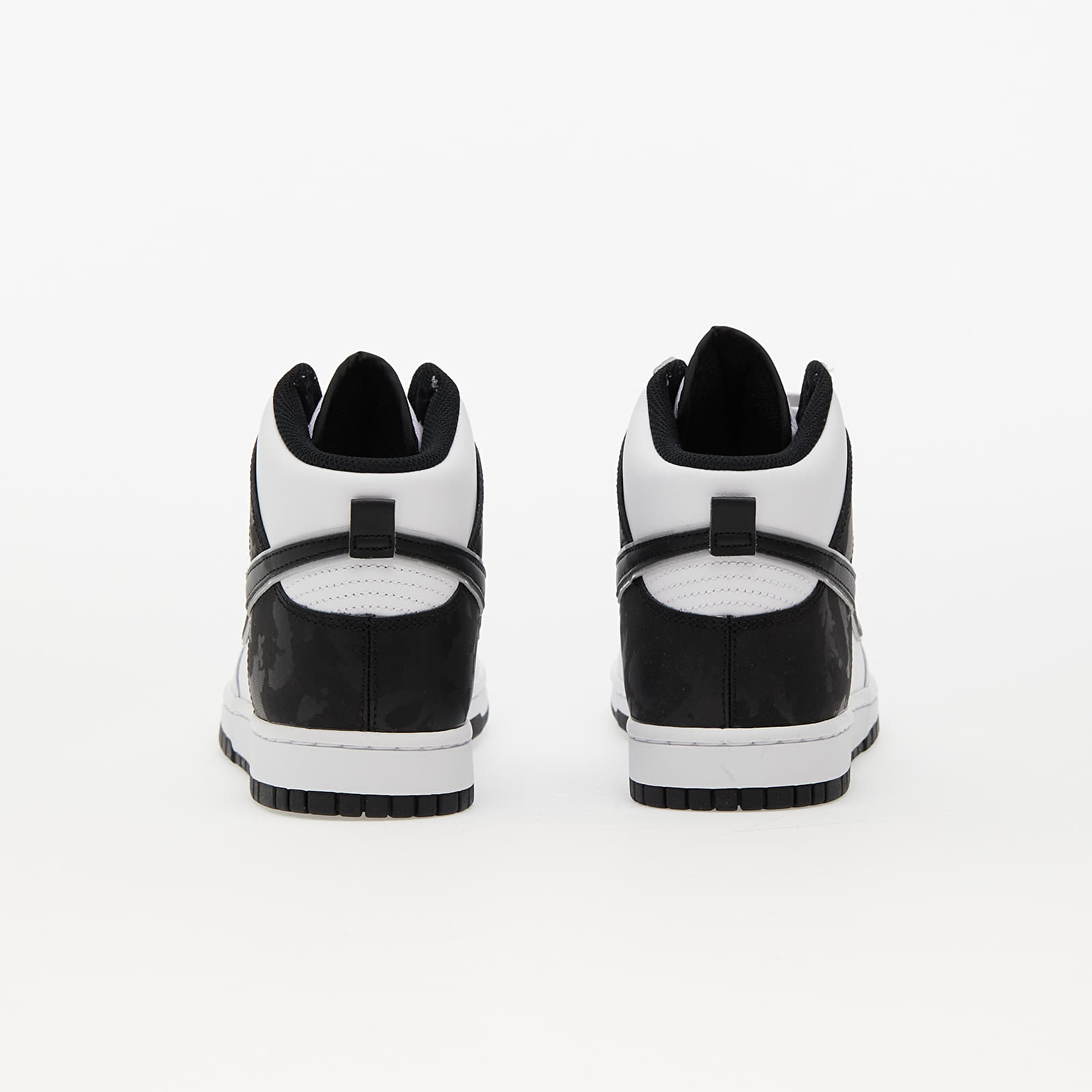 Men's sneakers and shoes Nike Dunk High Retro SE White/ Black-White