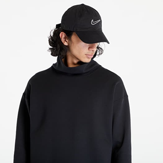 Black turtleneck nike hoodie new arrivals
