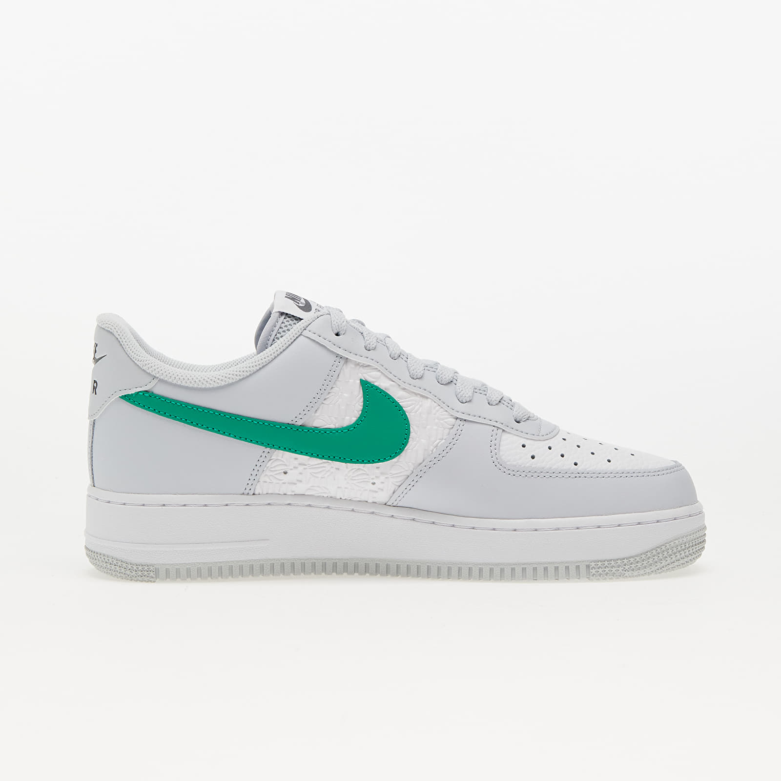 Zapatillas Hombre Nike Air Force 1 '07 Pure Platinum/ Stadium Green-Iron Grey