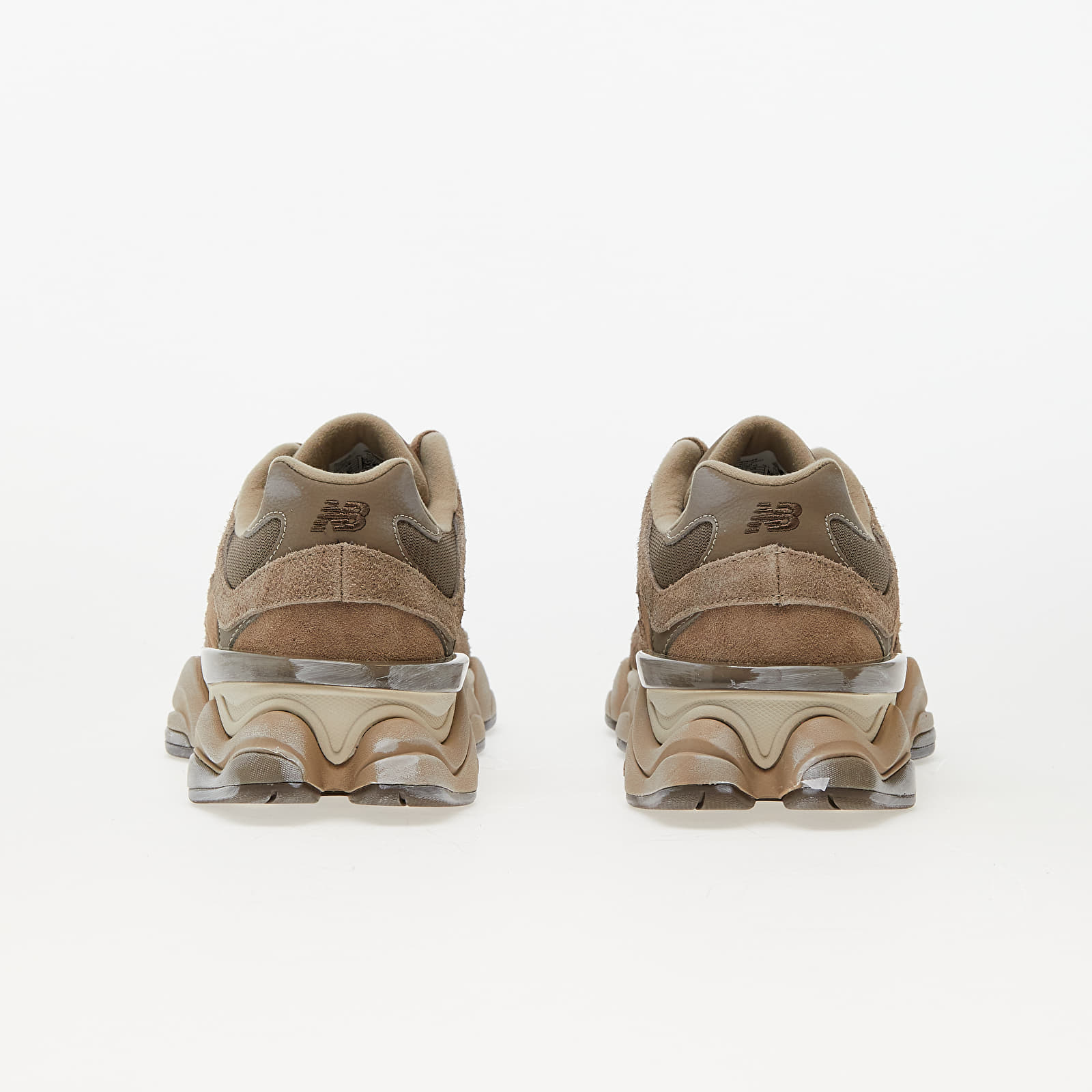 Pánske tenisky a obuv New Balance 9060 Mushroom