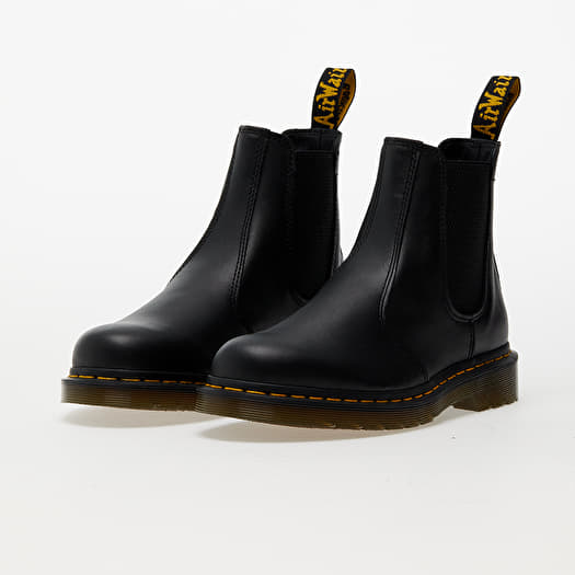 Dr martens on sale black nappa mens