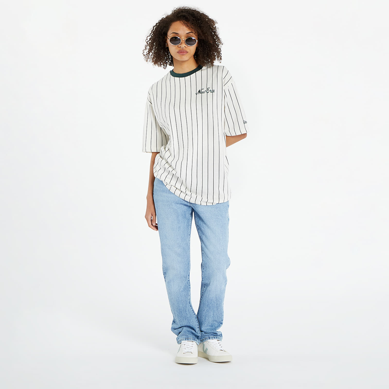 T-Shirts New Era Heritage Pinstripe Oversized Tee UNISEX Off White/ Dark Green