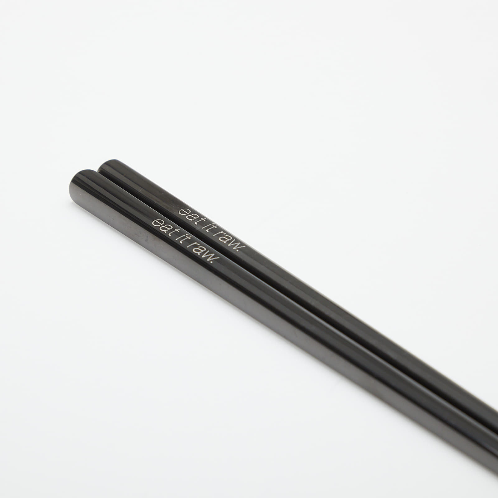 Ostatné doplnky PLEASURES Raw Chopstick Set Space Grey