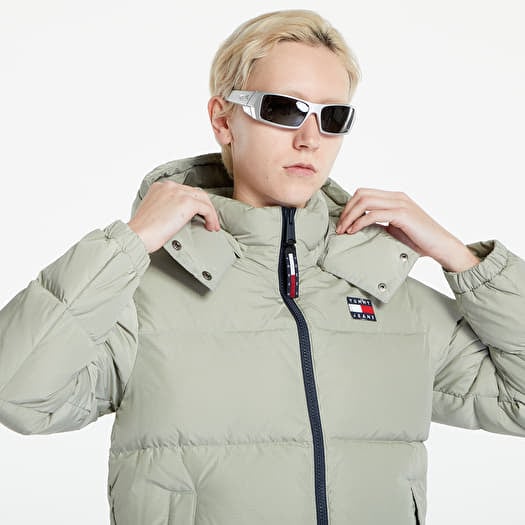 Tommy jeans deals silver puffer jacket