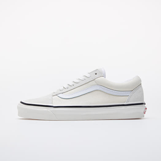 Men s sneakers and shoes Vans Old Skool 36 DX Classic Queens