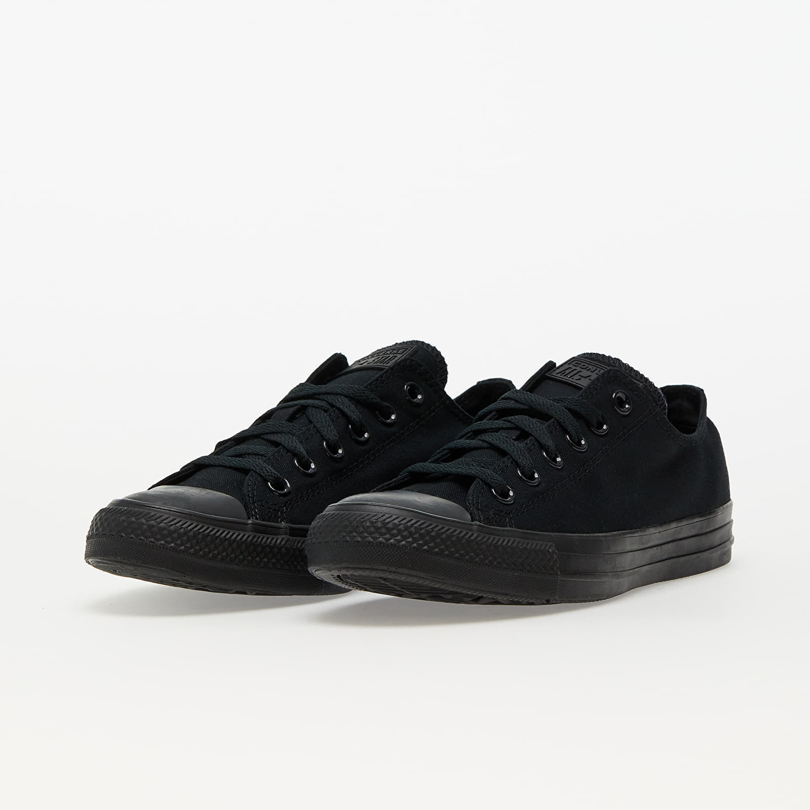Men's sneakers and shoes Converse Chuck Taylor All Star OX Black Monoch