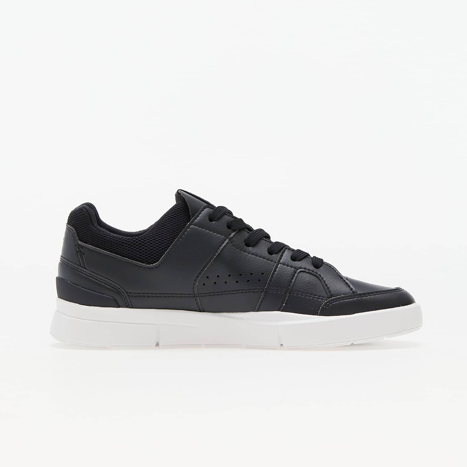 Women's sneakers and shoes On W The Roger Clubhouse Black/ White