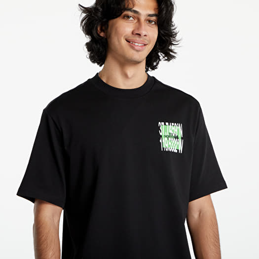 North face t shirts 2 top for 25