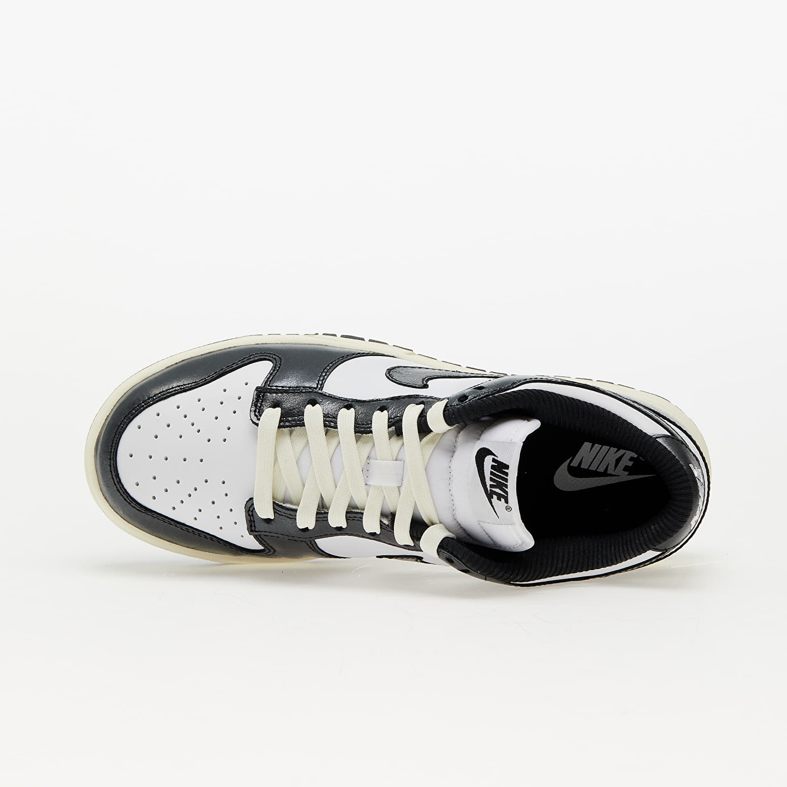 Women's sneakers and shoes Nike W Dunk Low Premium "Vintage Panda" White/ Black-Coconut Milk