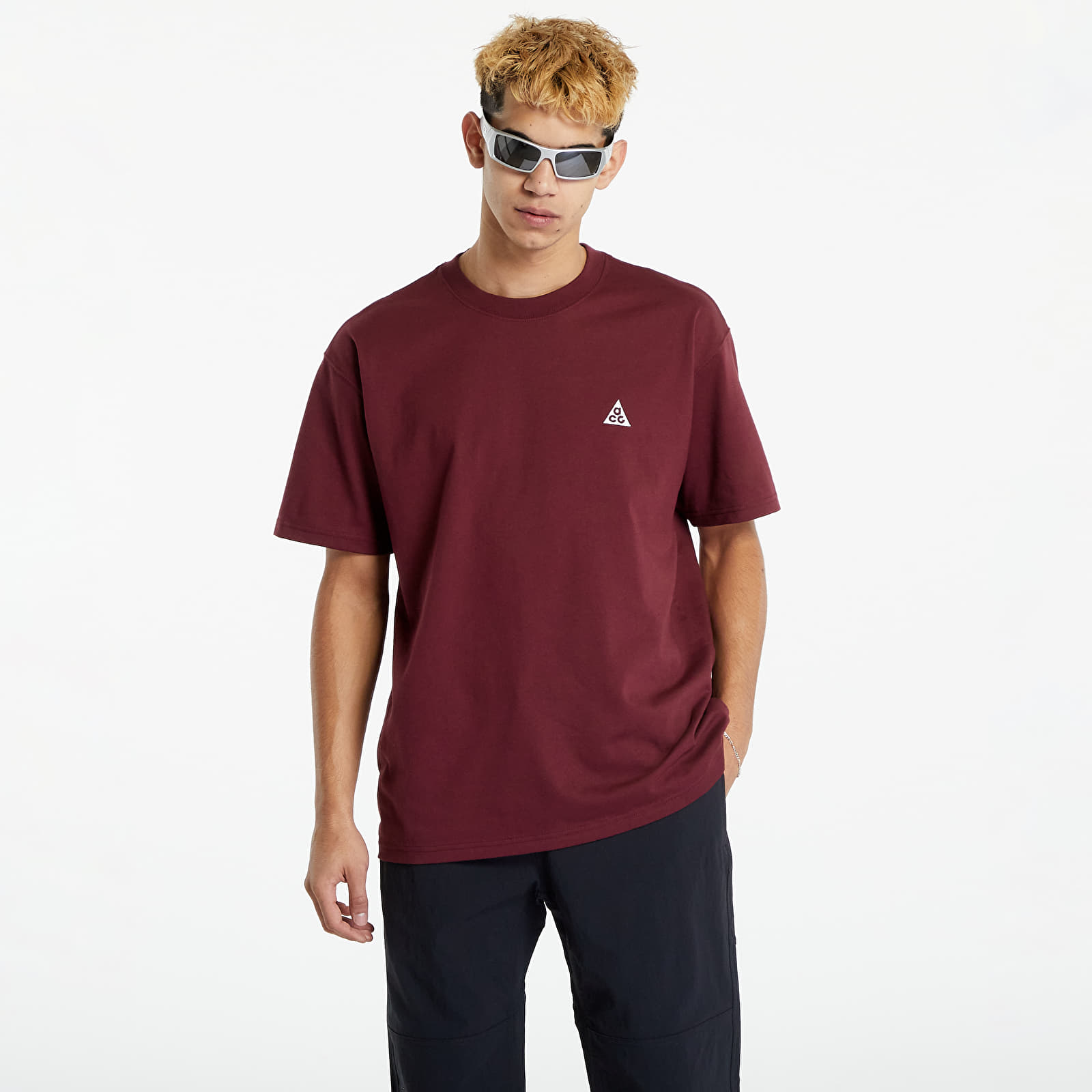 T-shirts Nike ACG Dri-FIT Men's Short Sleeve Tee Night Maroon
