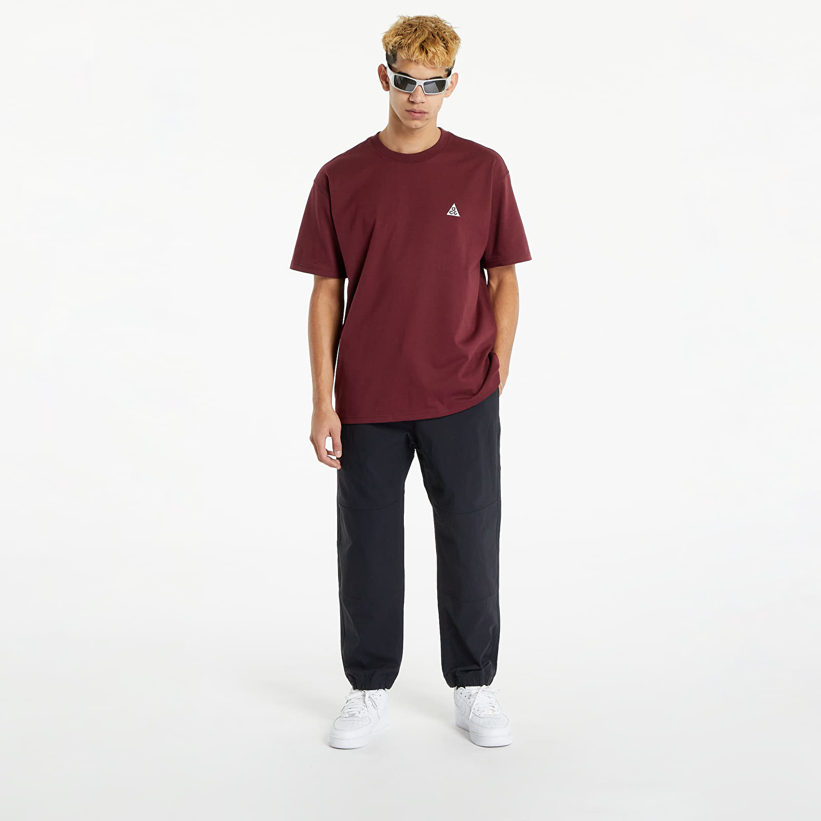 T-shirts Nike ACG Dri-FIT Men's Short Sleeve Tee Night Maroon