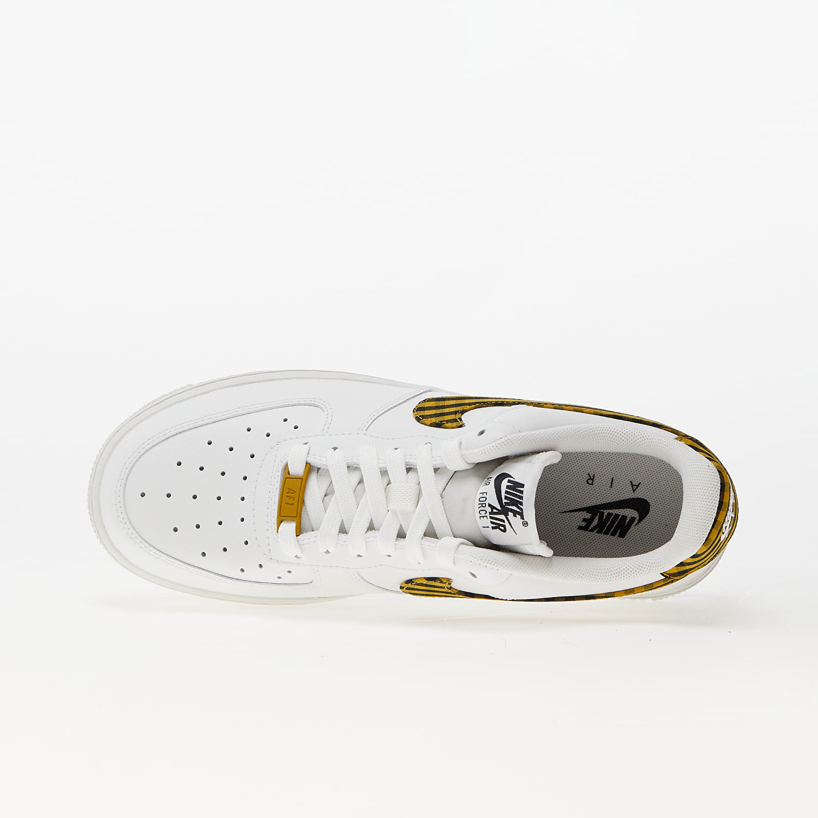 Women s shoes Nike Air Force 1 07 Summit White Bronzine Black